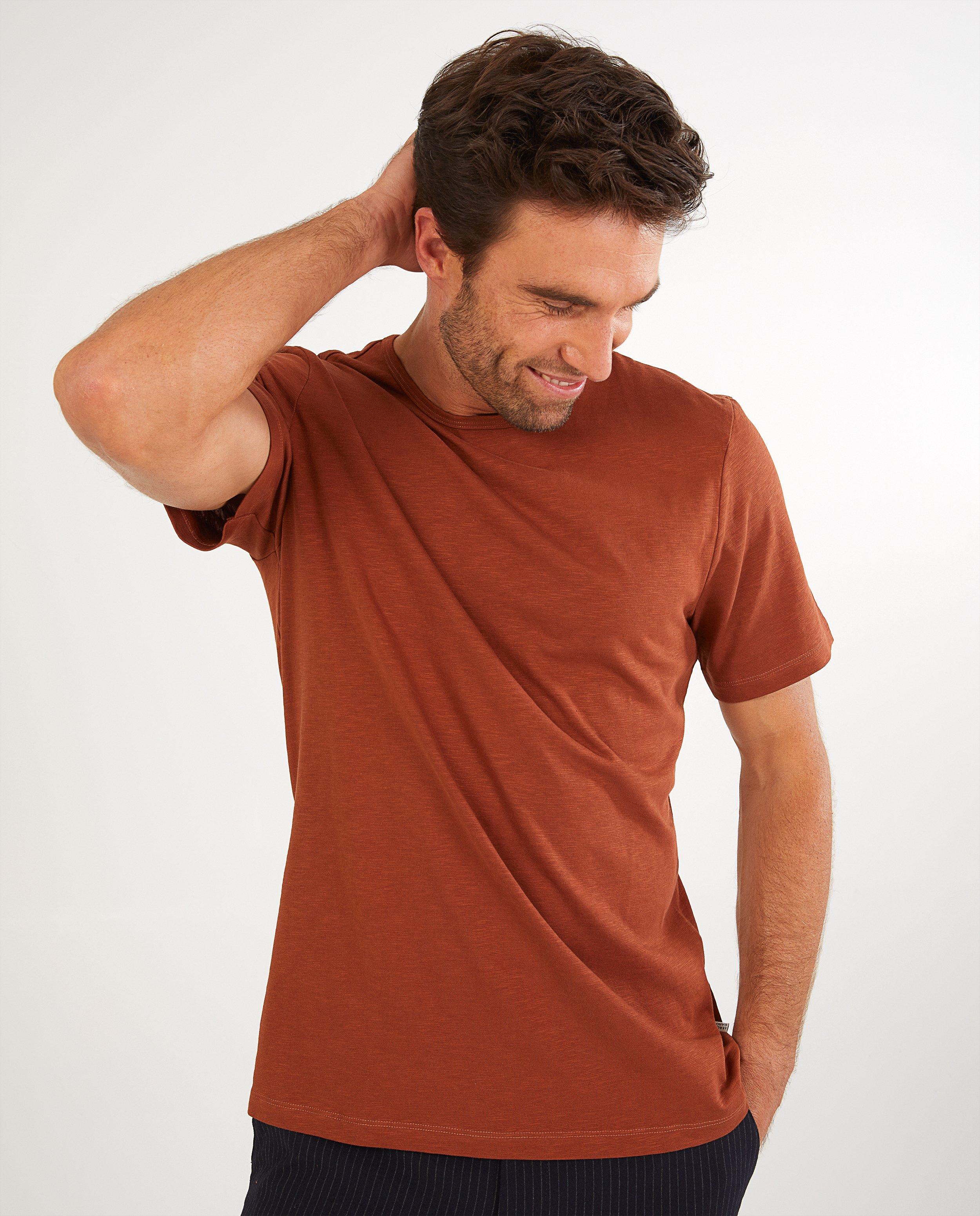 T-shirts - 