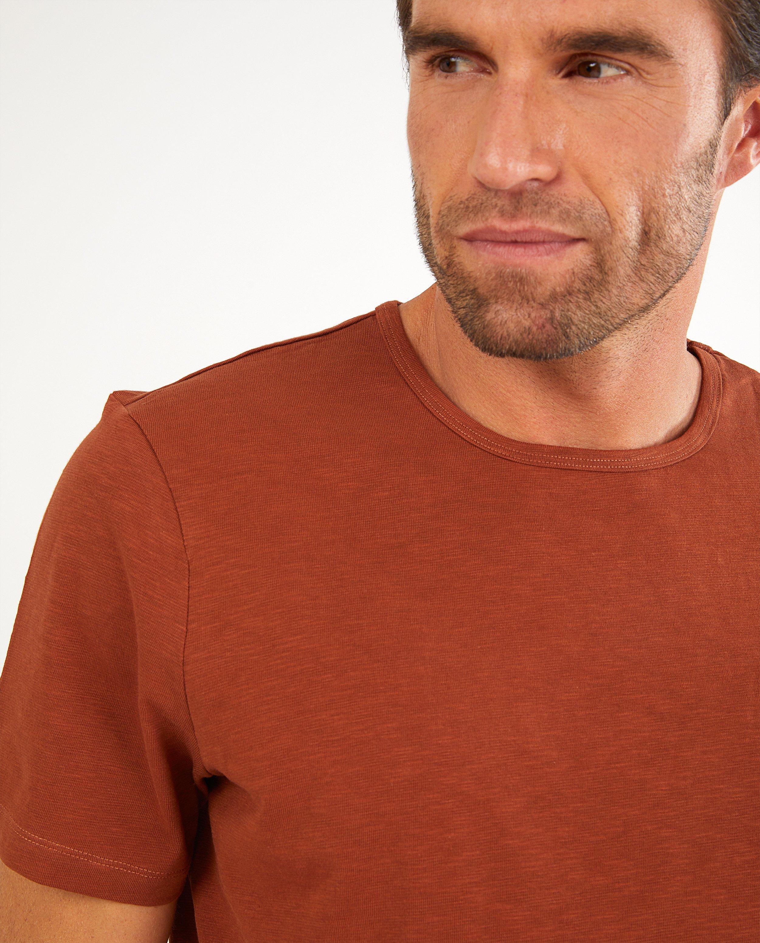 T-shirts - 