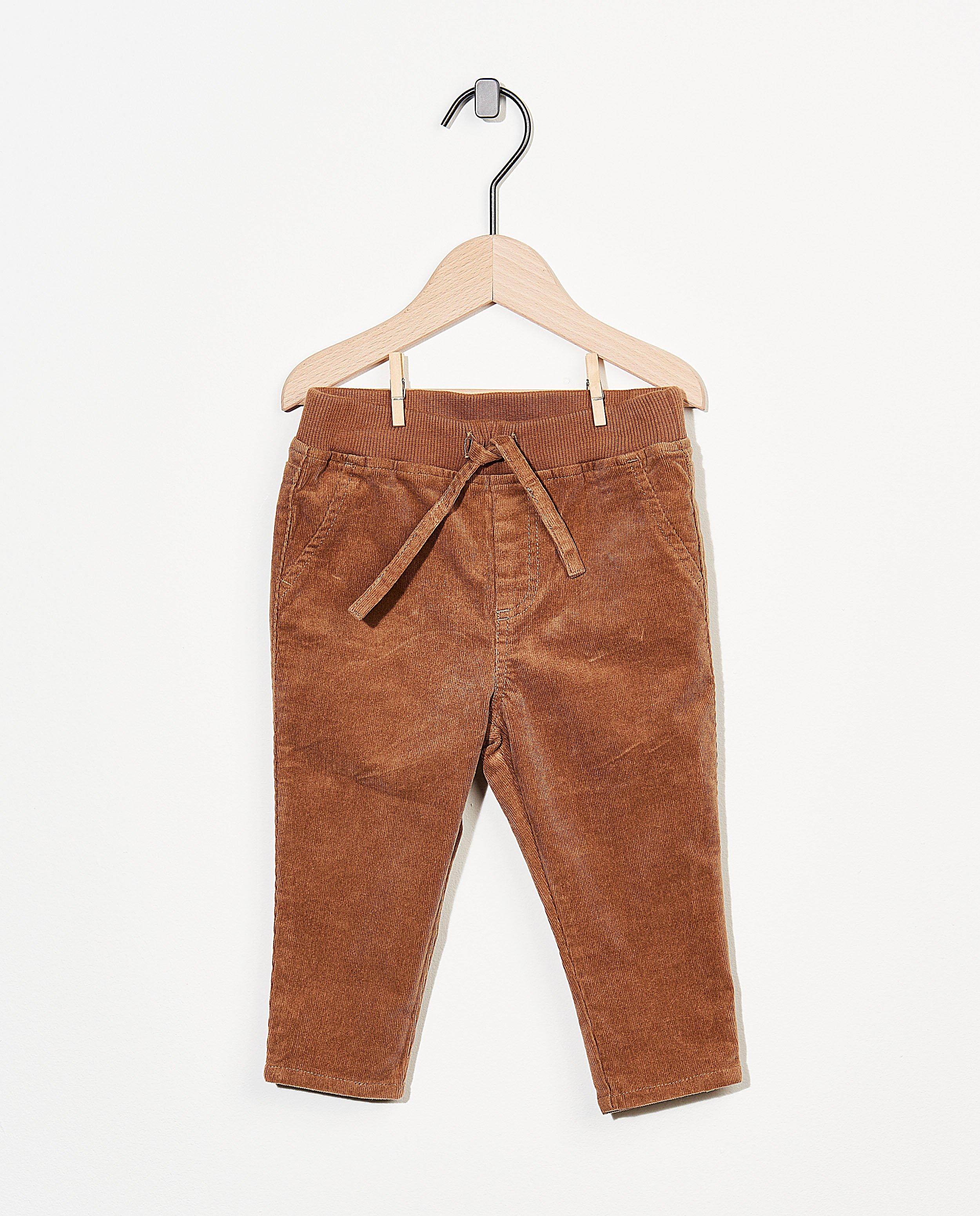 Cognackleurige broek in ribfluweel - fijne rib - Cuddles and Smiles