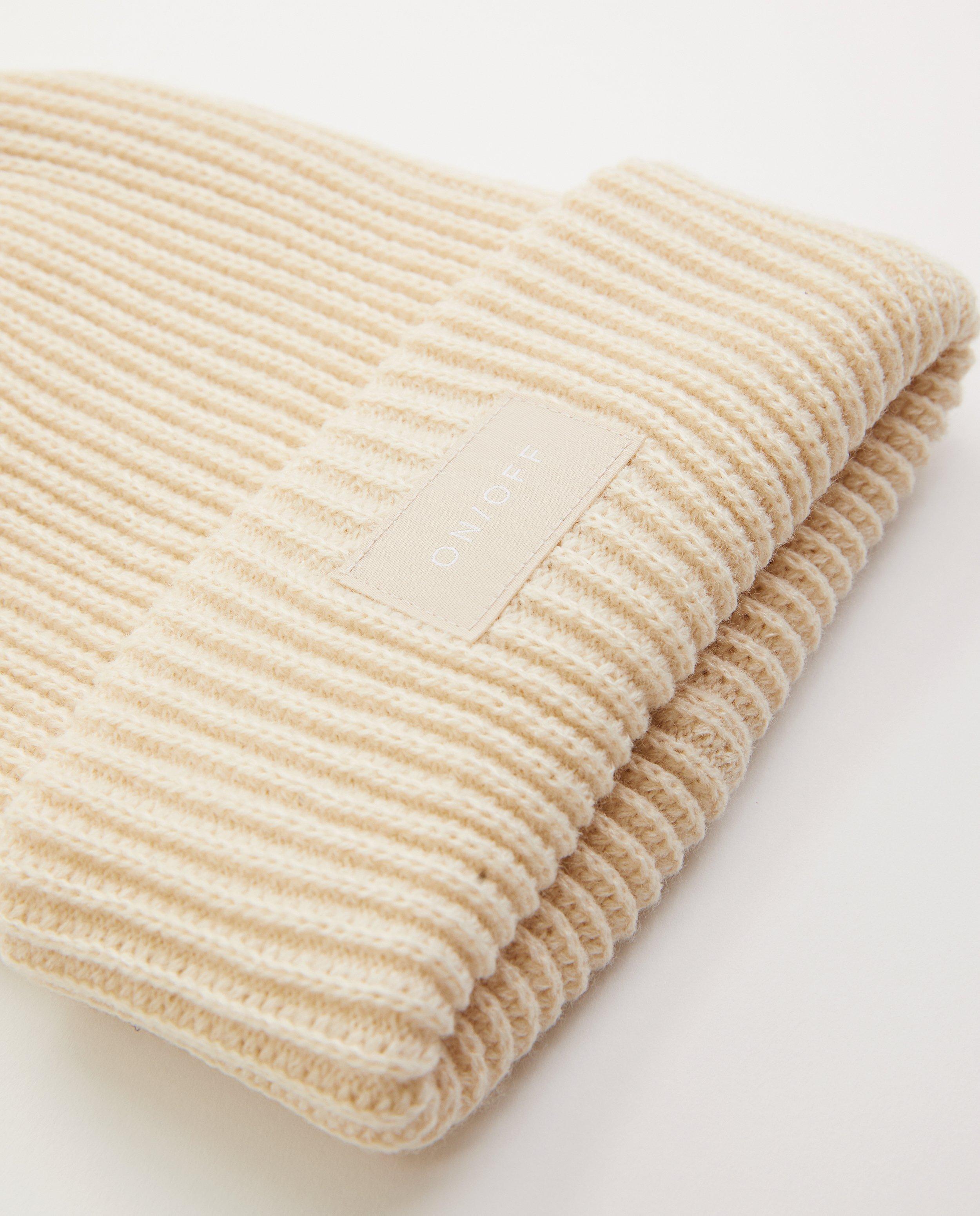 Bonneterie - Bonnet beige à relief côtelé Pieces