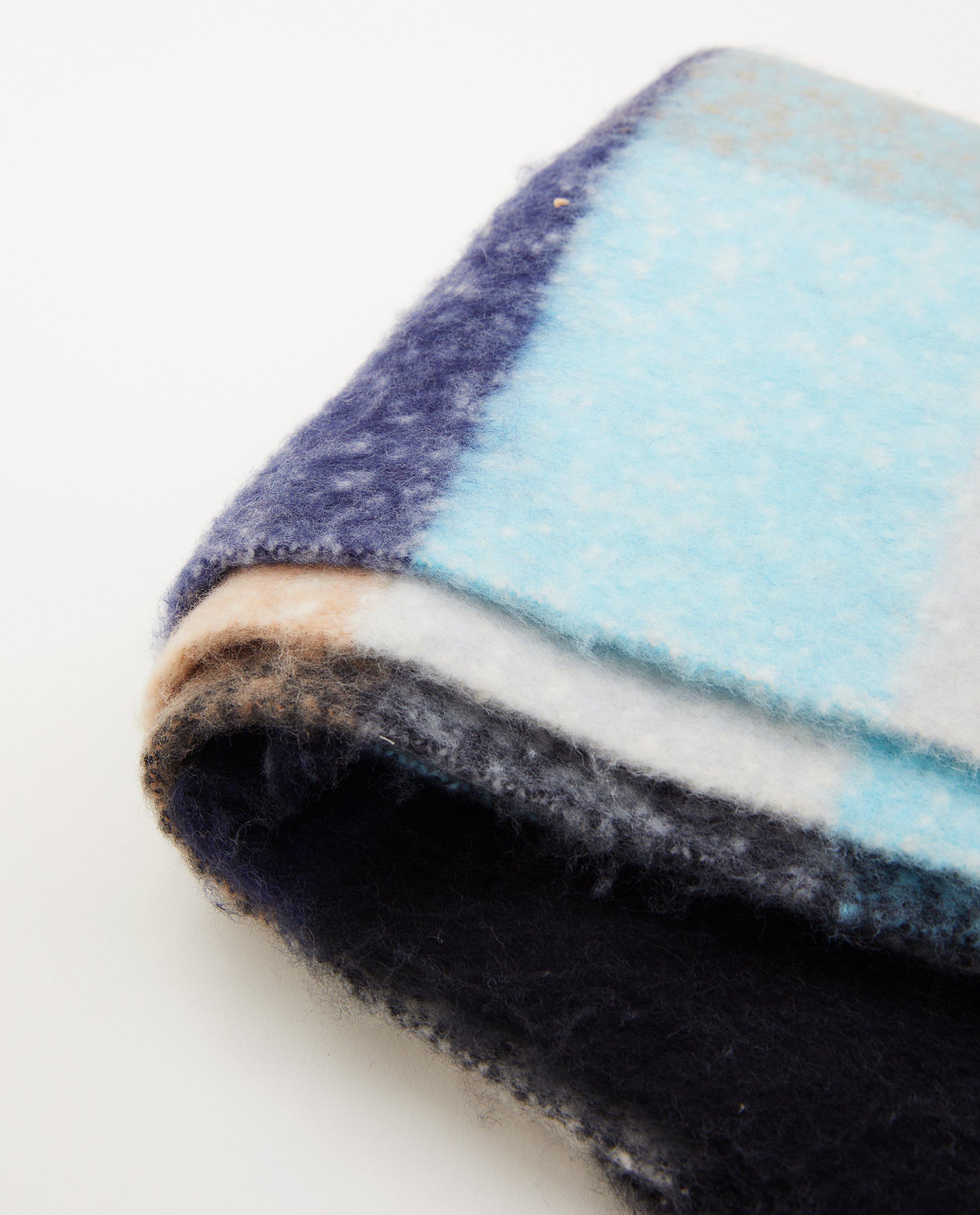 Bonneterie - Écharpe bleue à carreaux Pieces