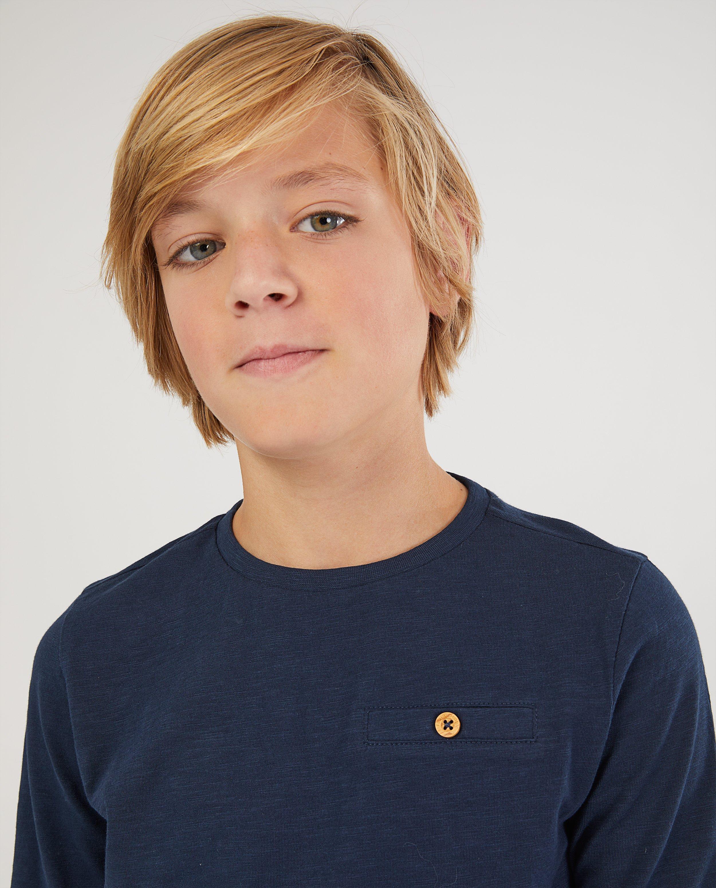 T-shirts - 