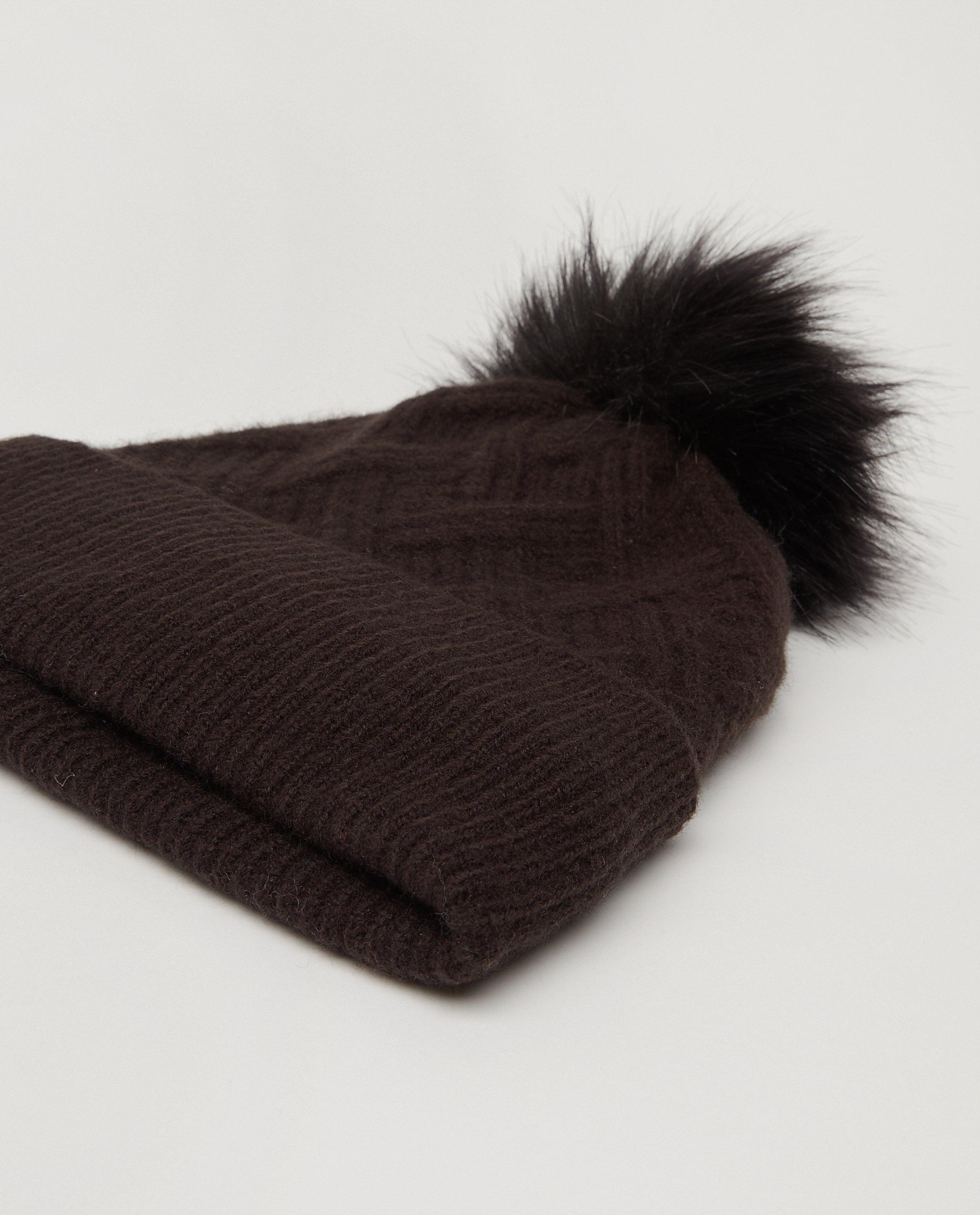Bonneterie - Bonnet noir avec un pompon Pieces
