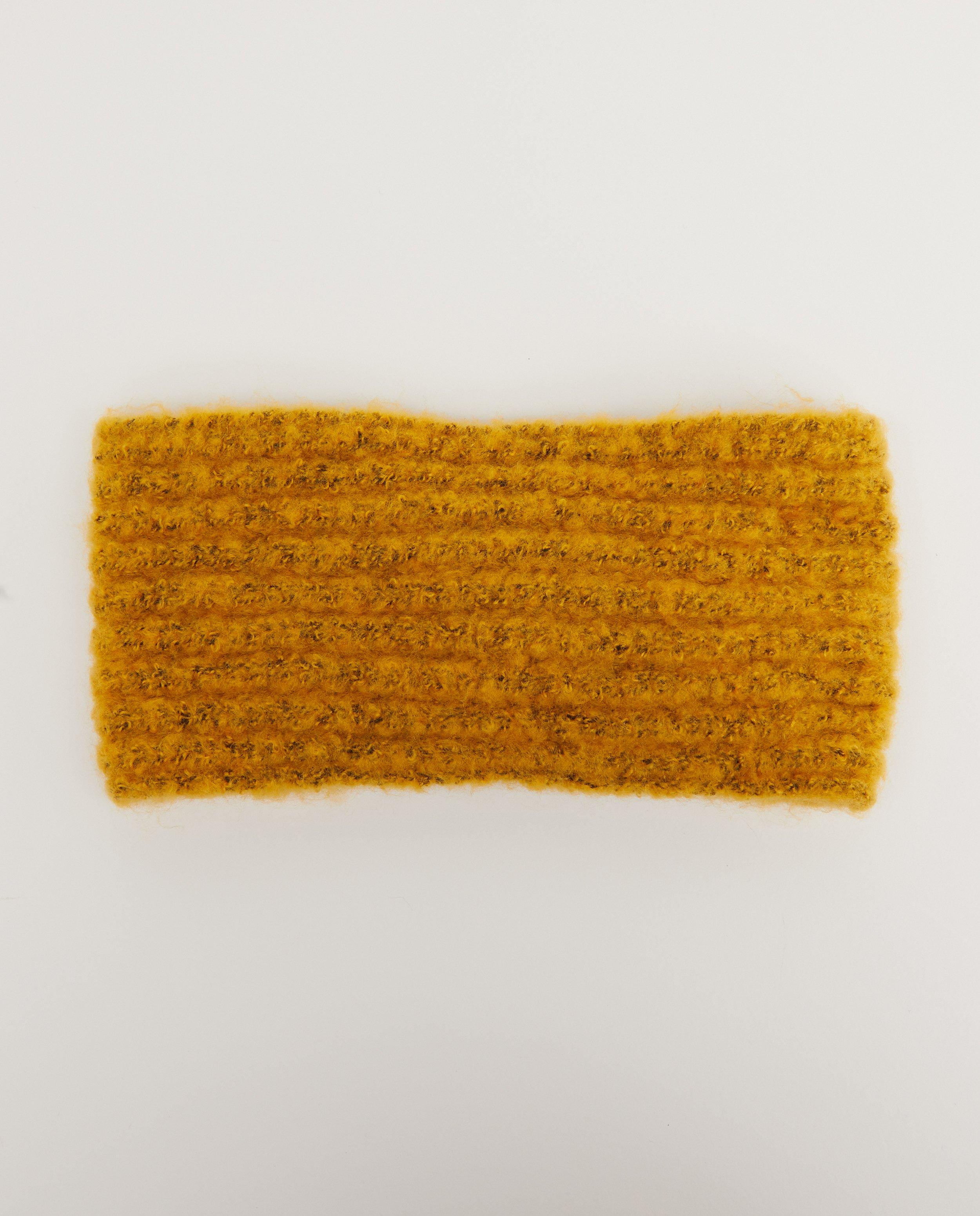 Bonneterie - Bandeau jaune avec un bouton Pieces