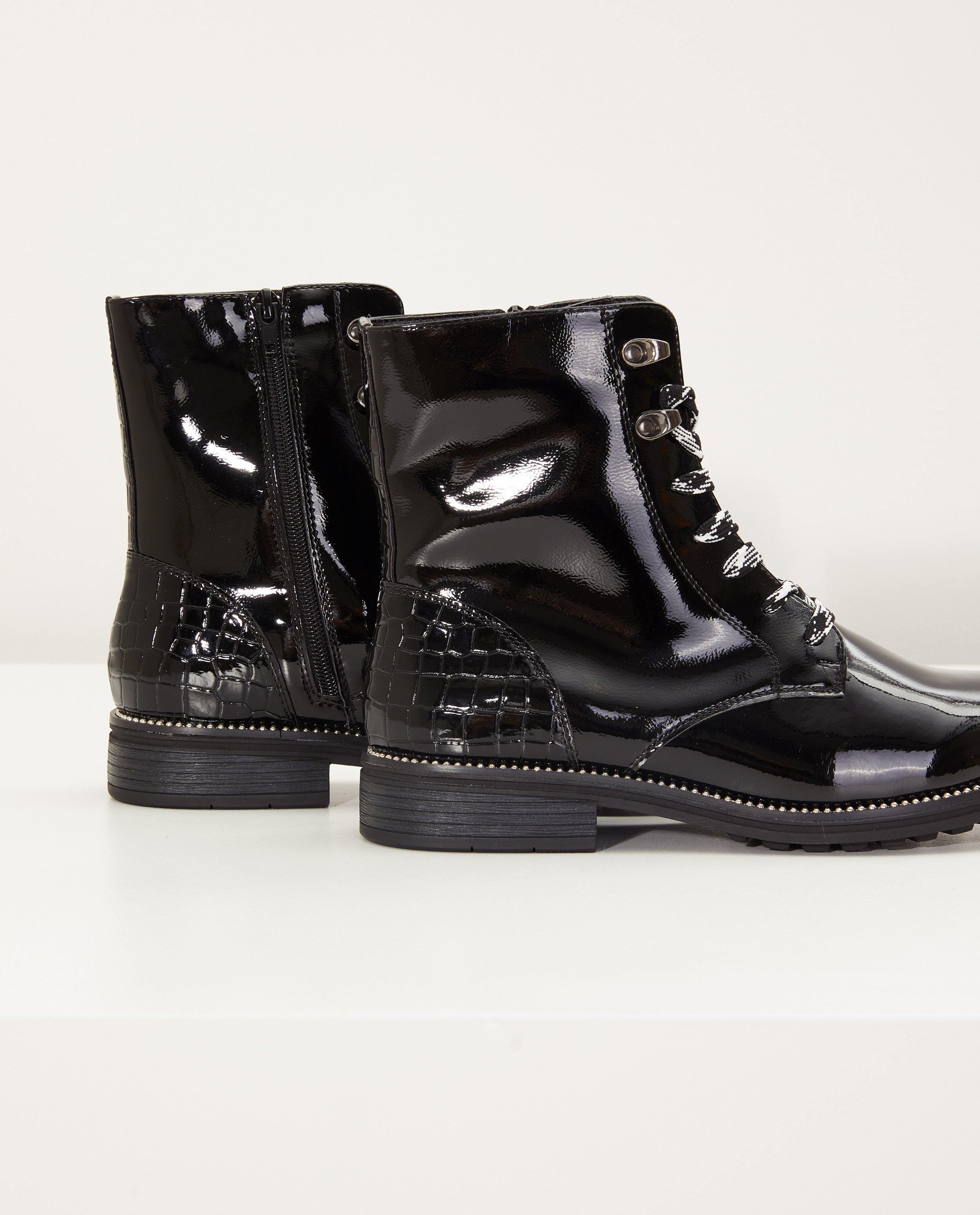 Schoenen - Zwarte laarzen, maat 36-41