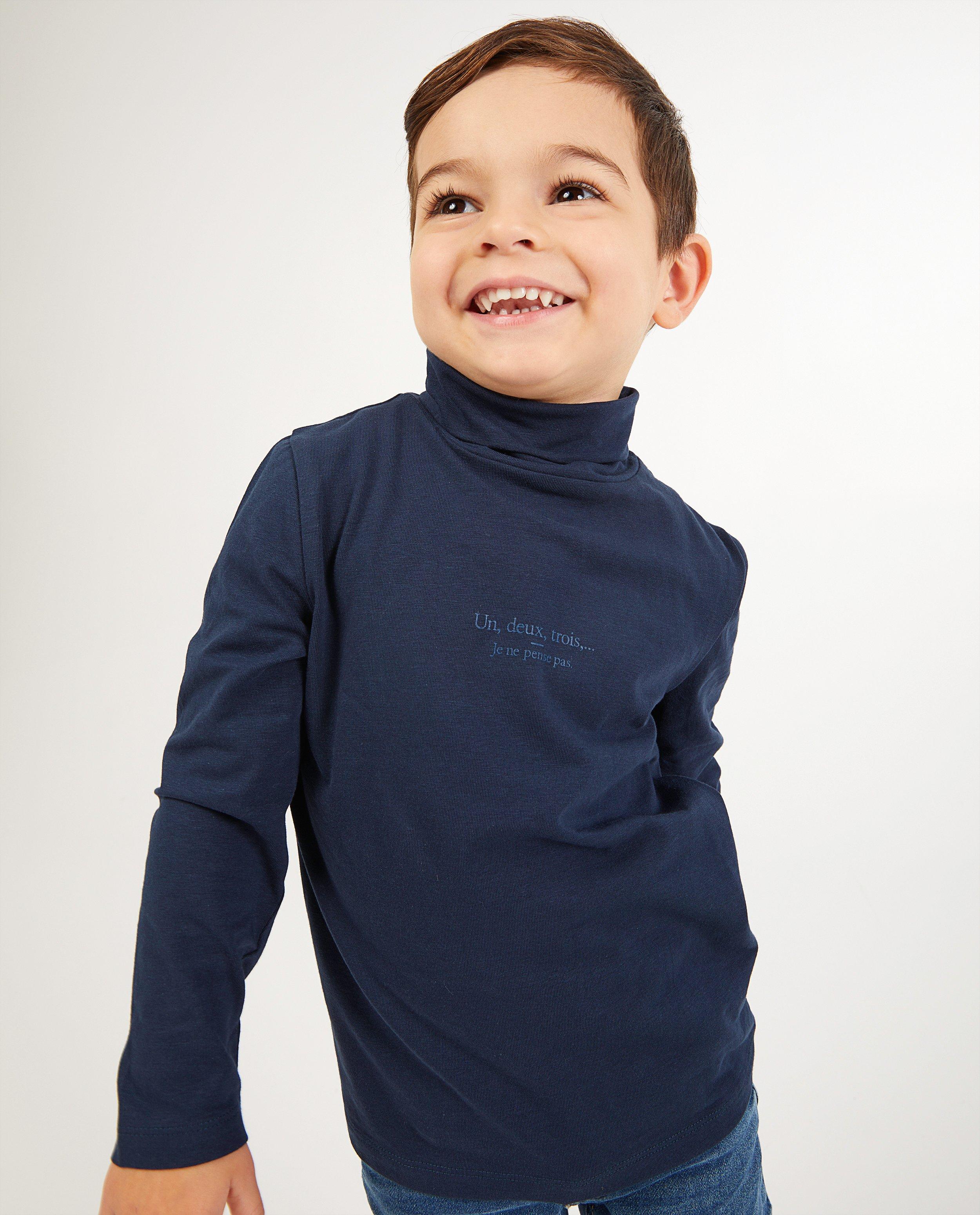 T-shirts - 