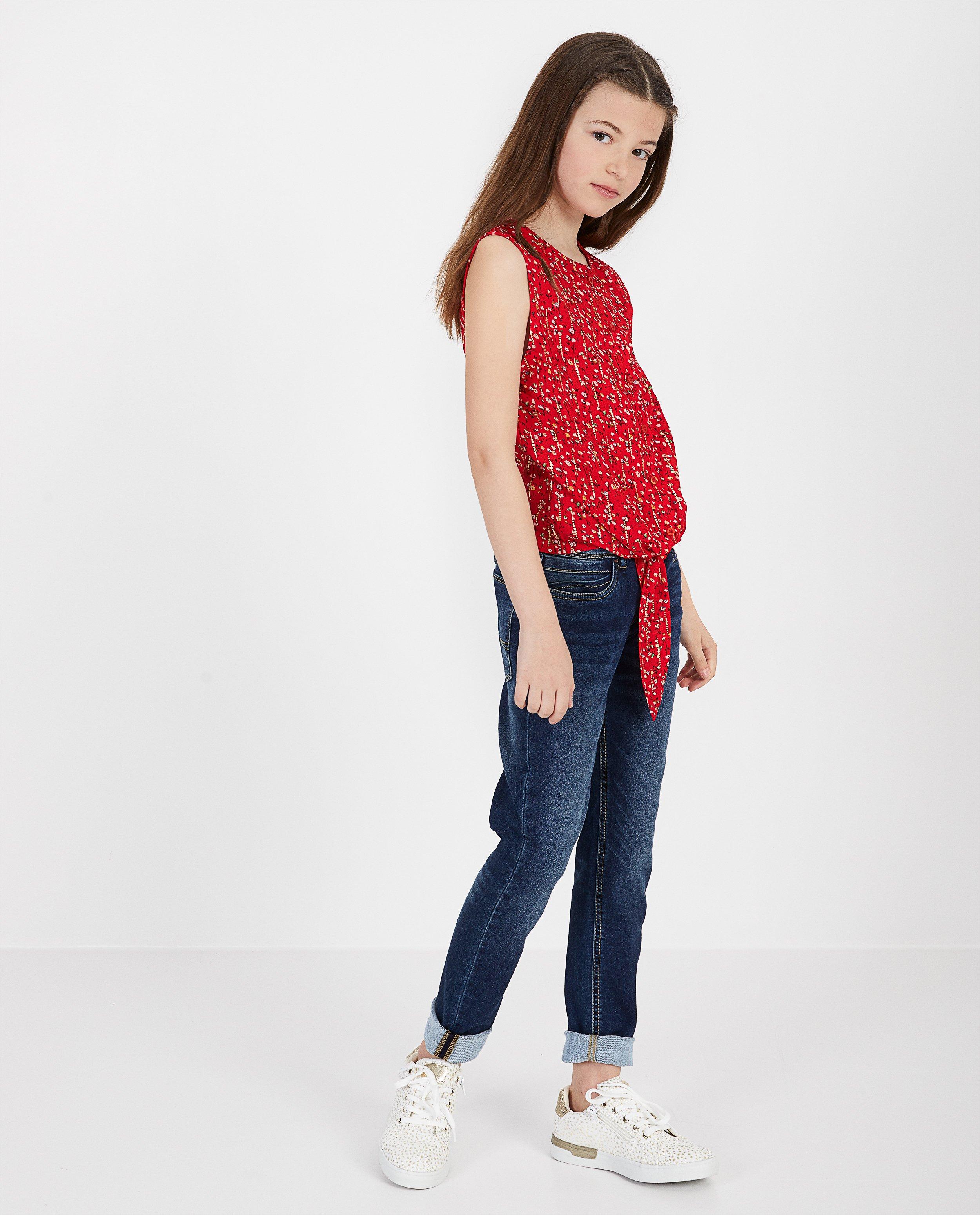 Rode top met bloemenprint - goudkleurige details - Paris