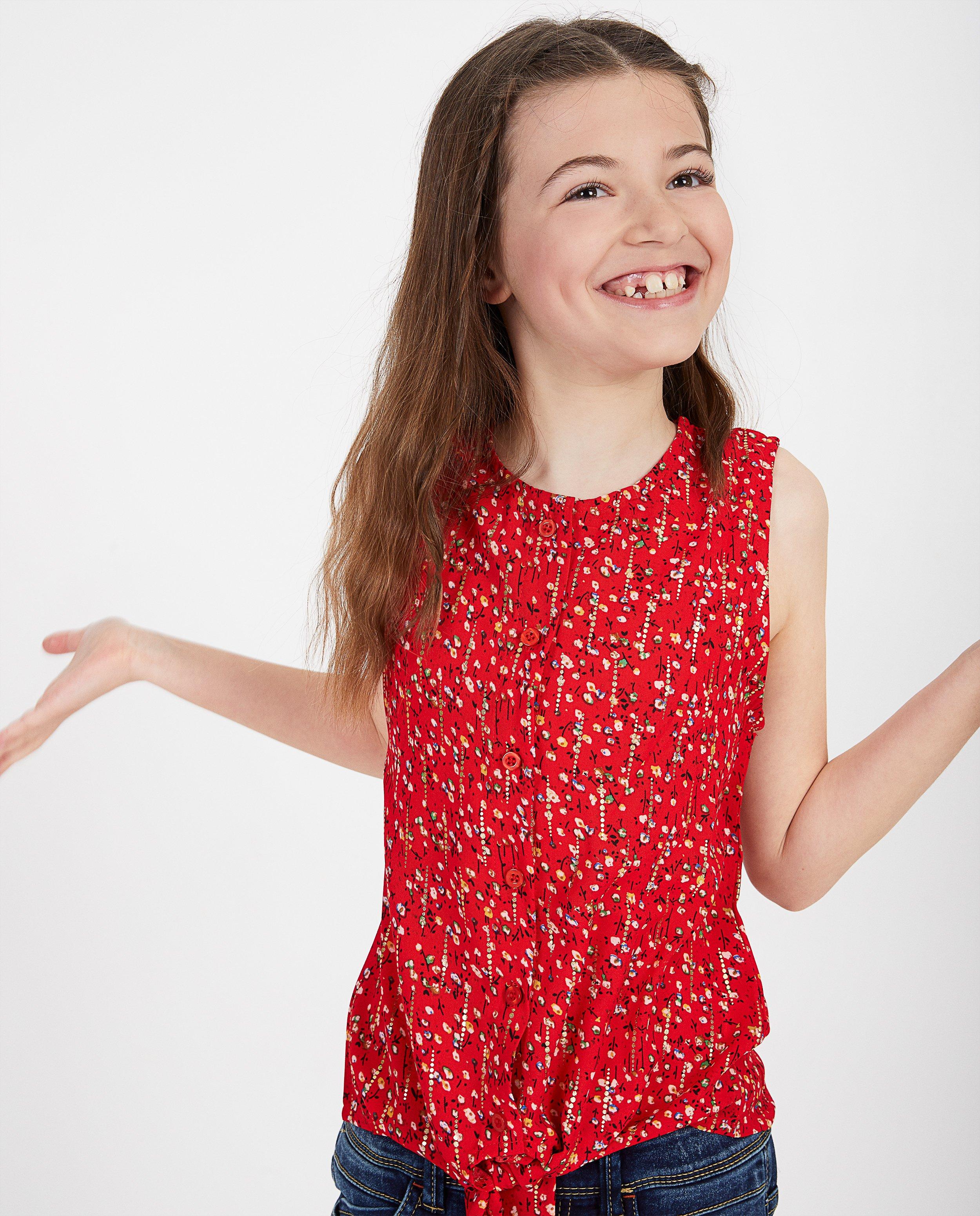 Hemden - Rode top met bloemenprint