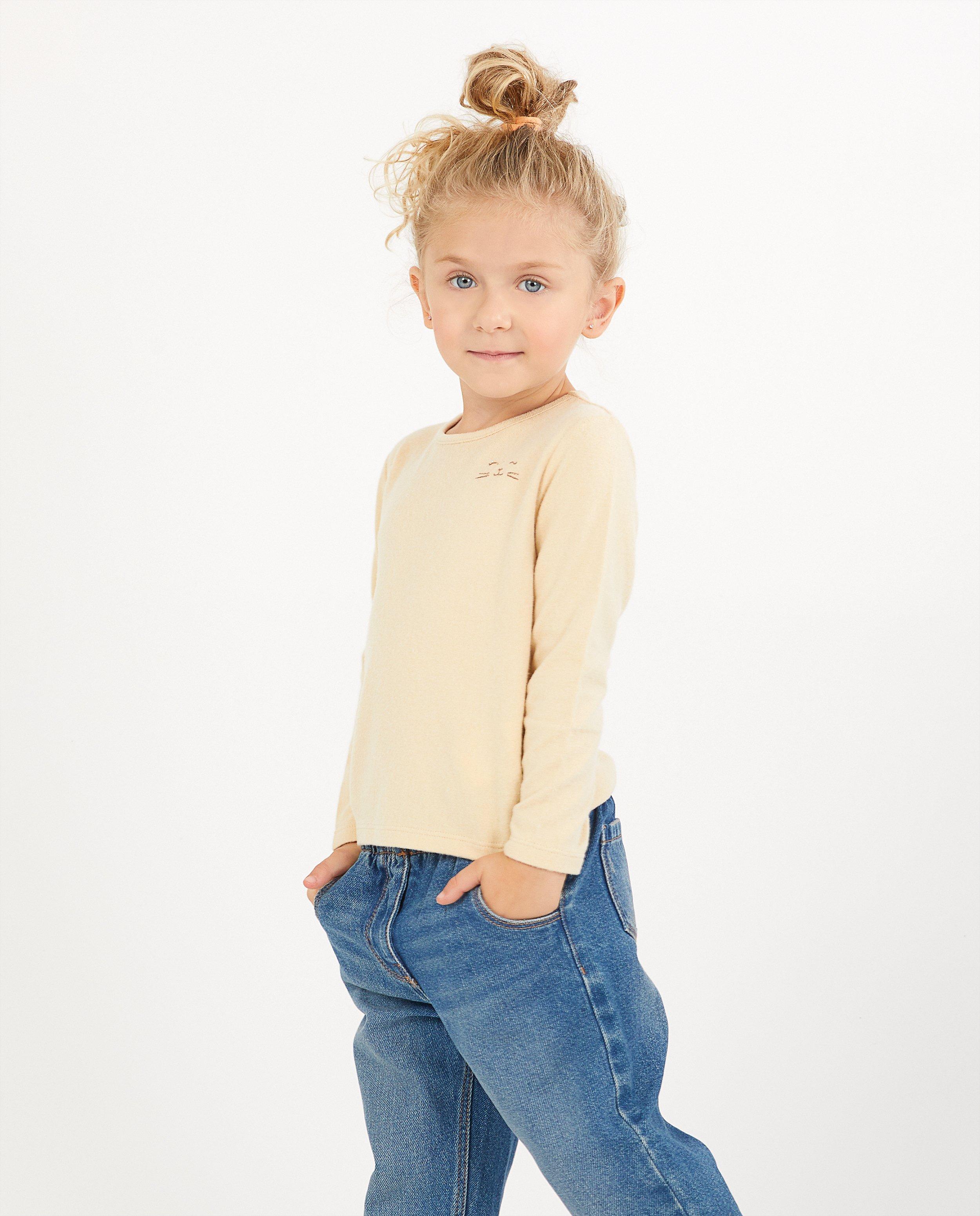 T-shirts - 