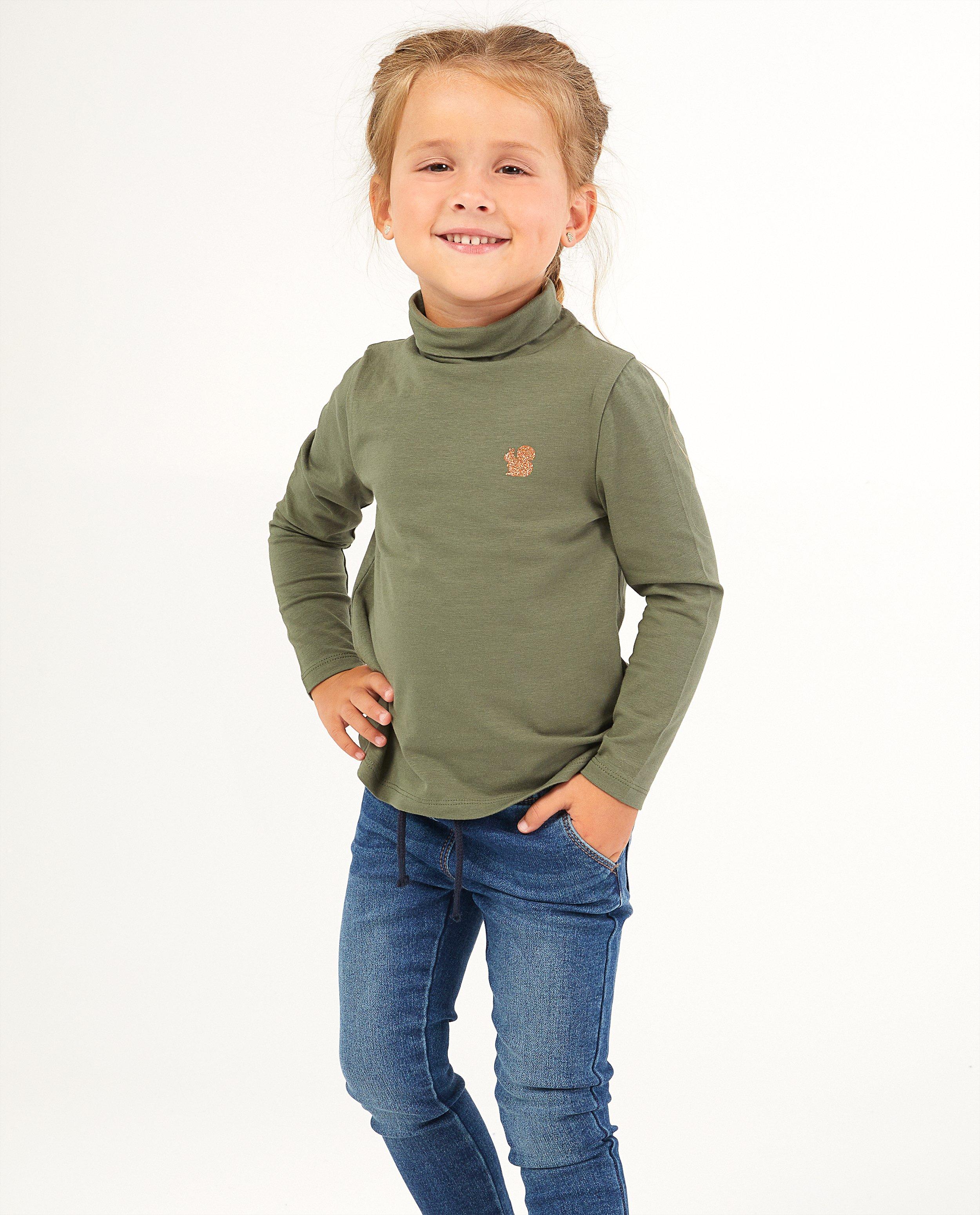 T-shirts - 