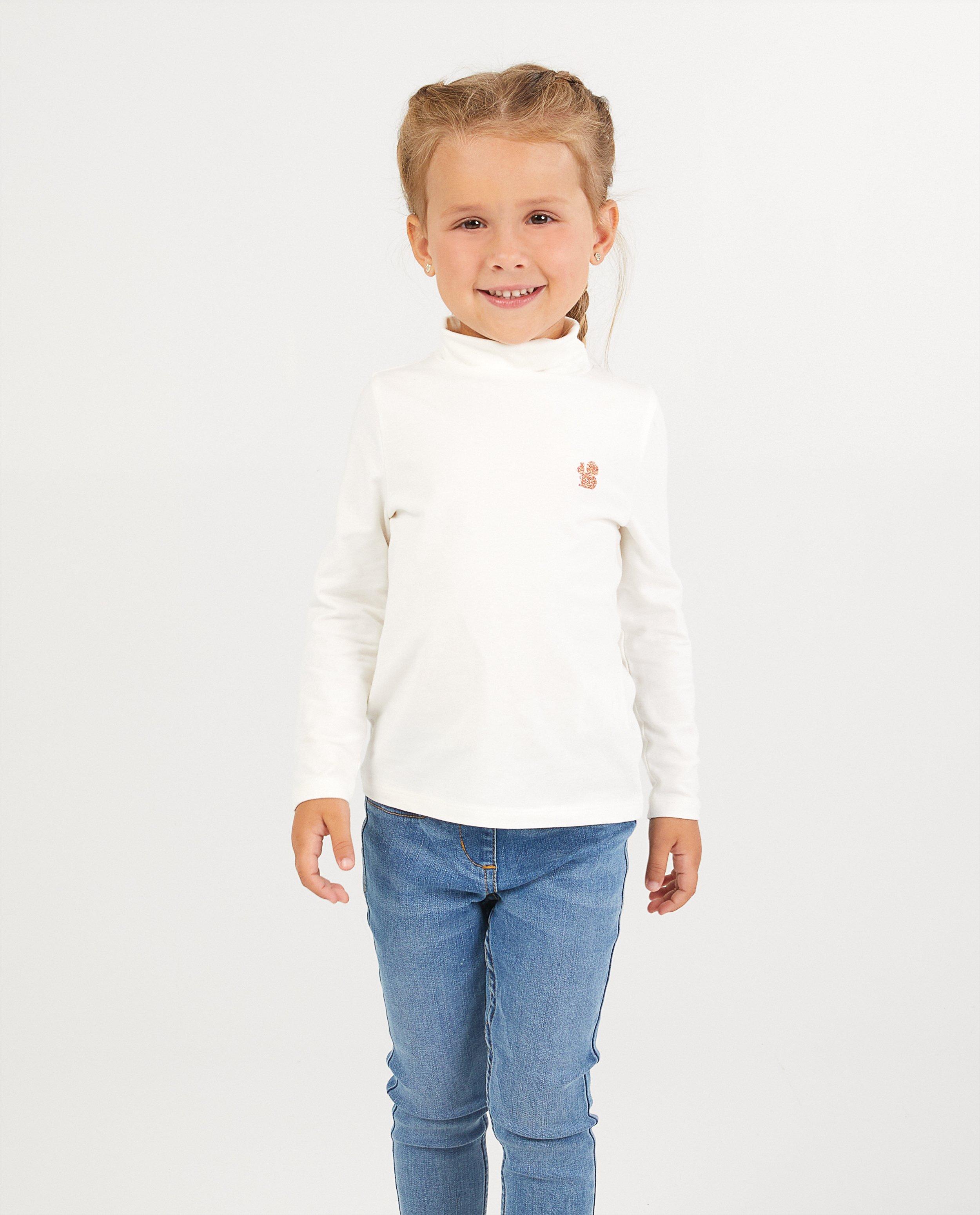 T-shirts - 