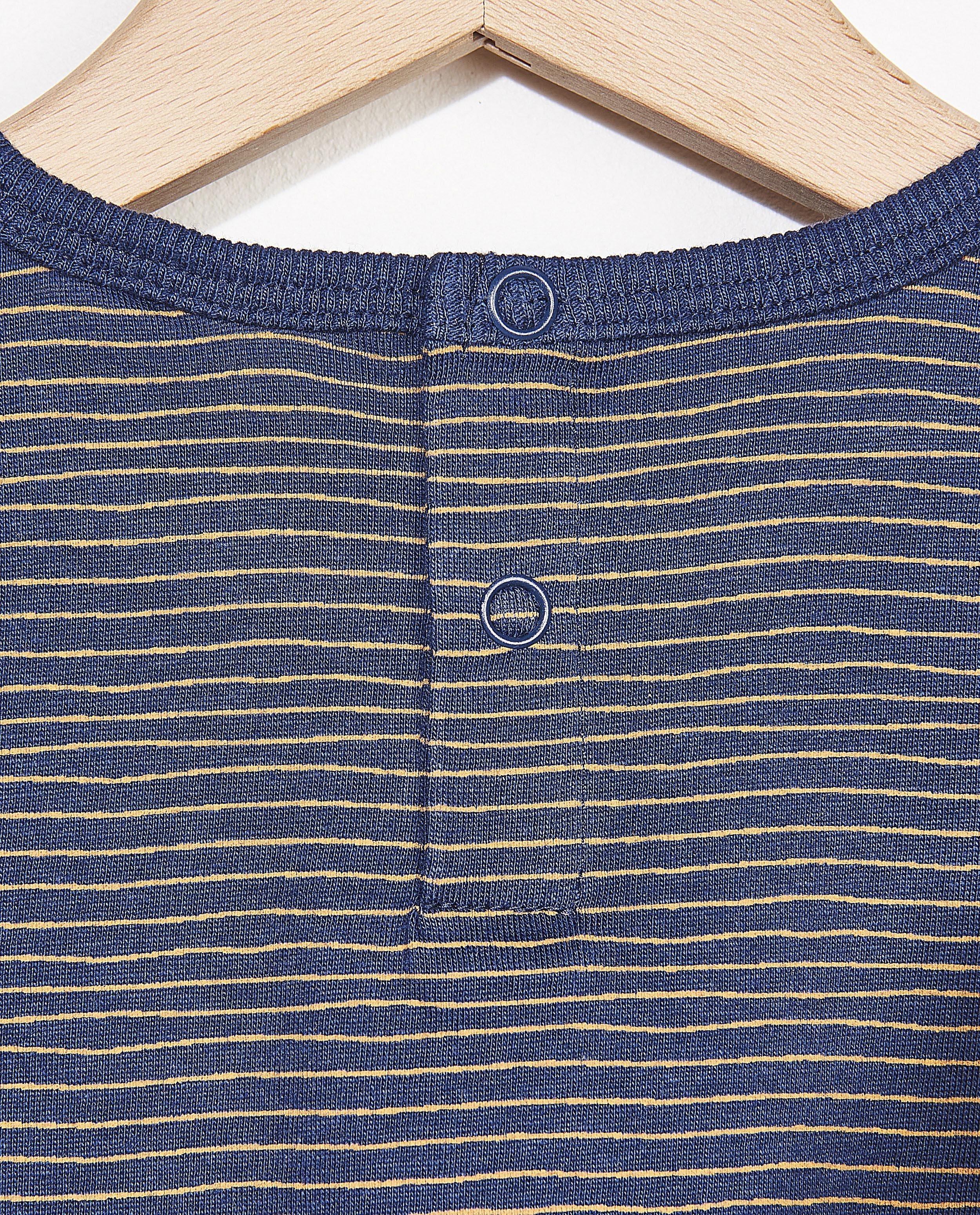 T-shirts - 