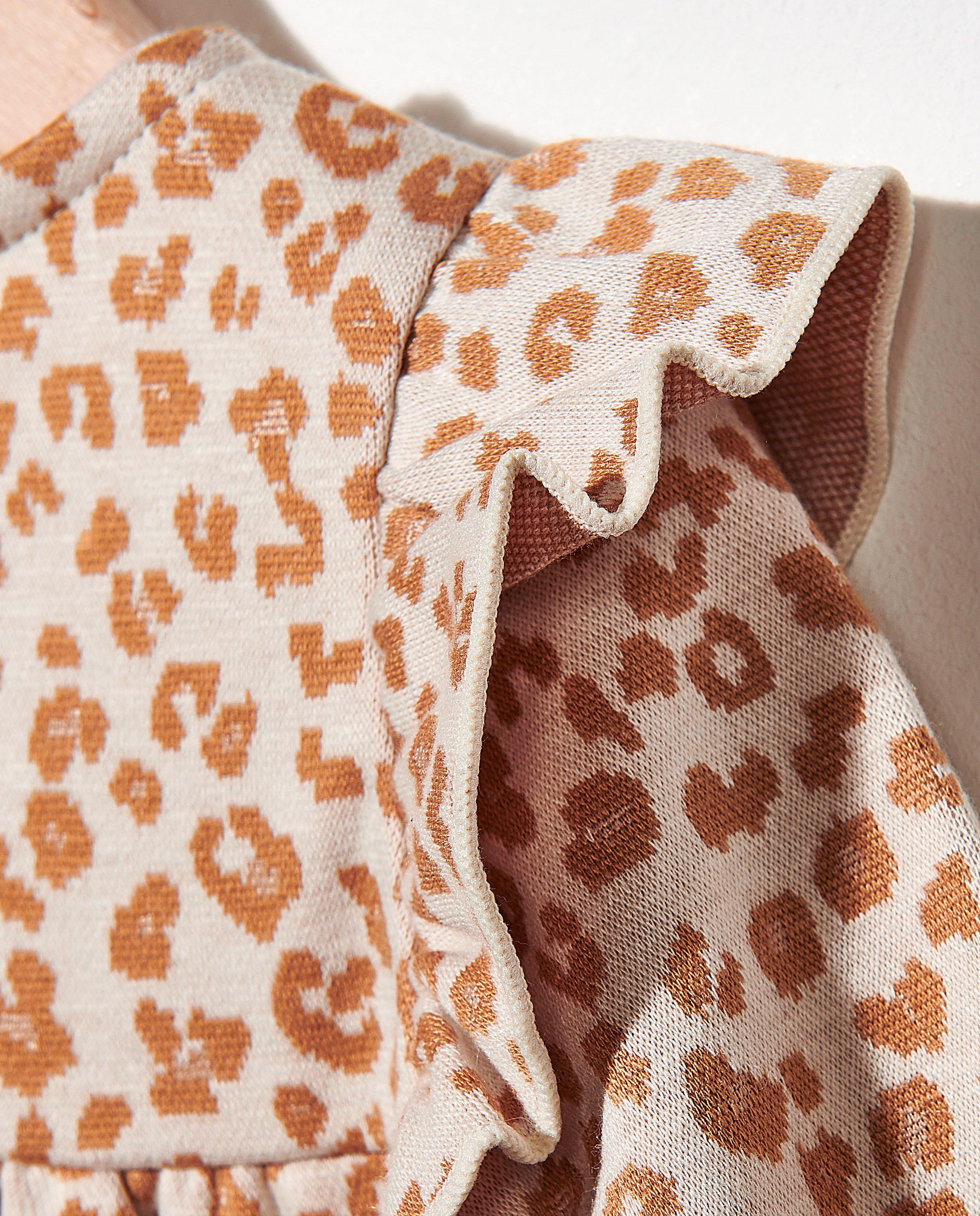 Kleedjes - Beige jurkje met panterprint