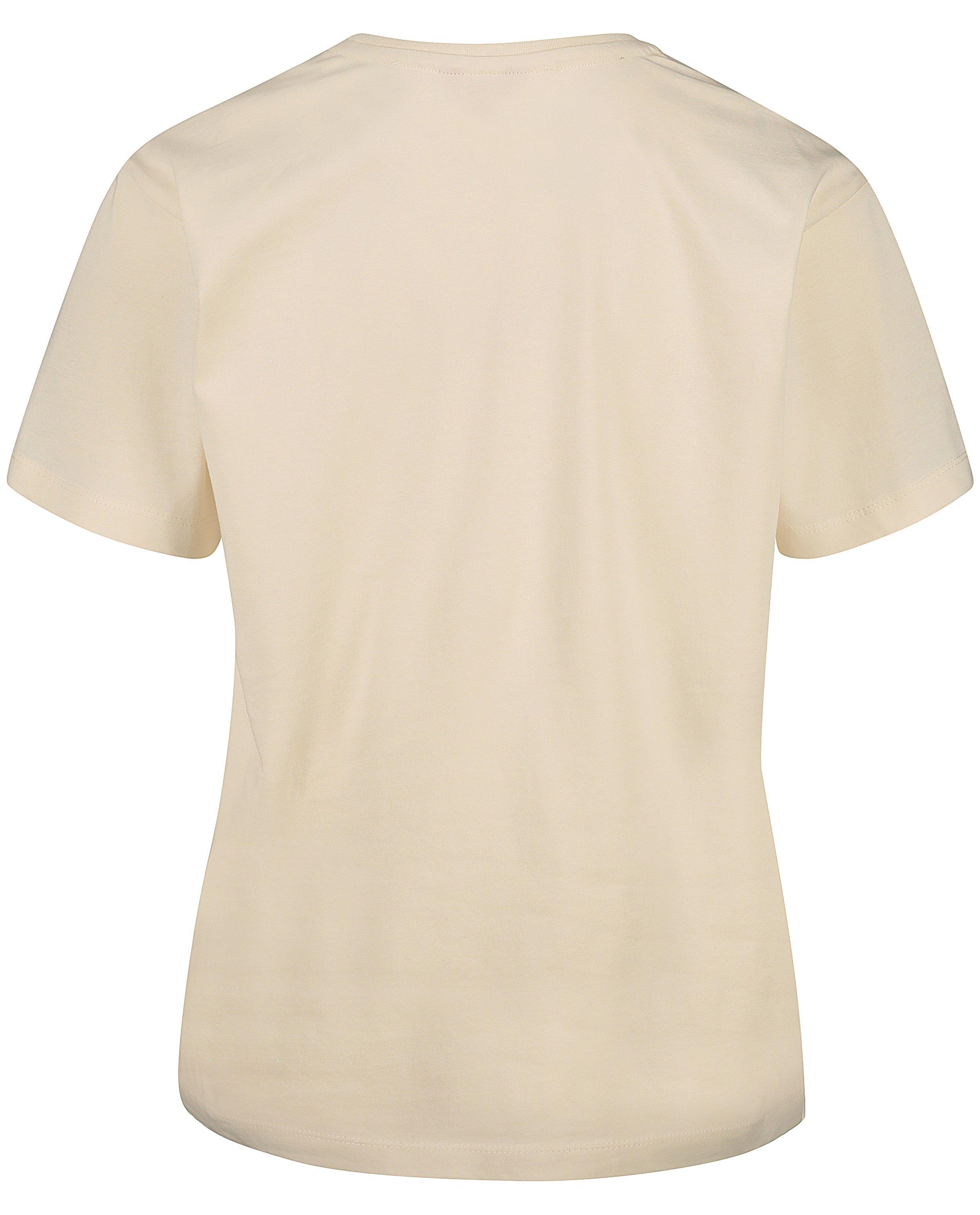 T-shirts - 