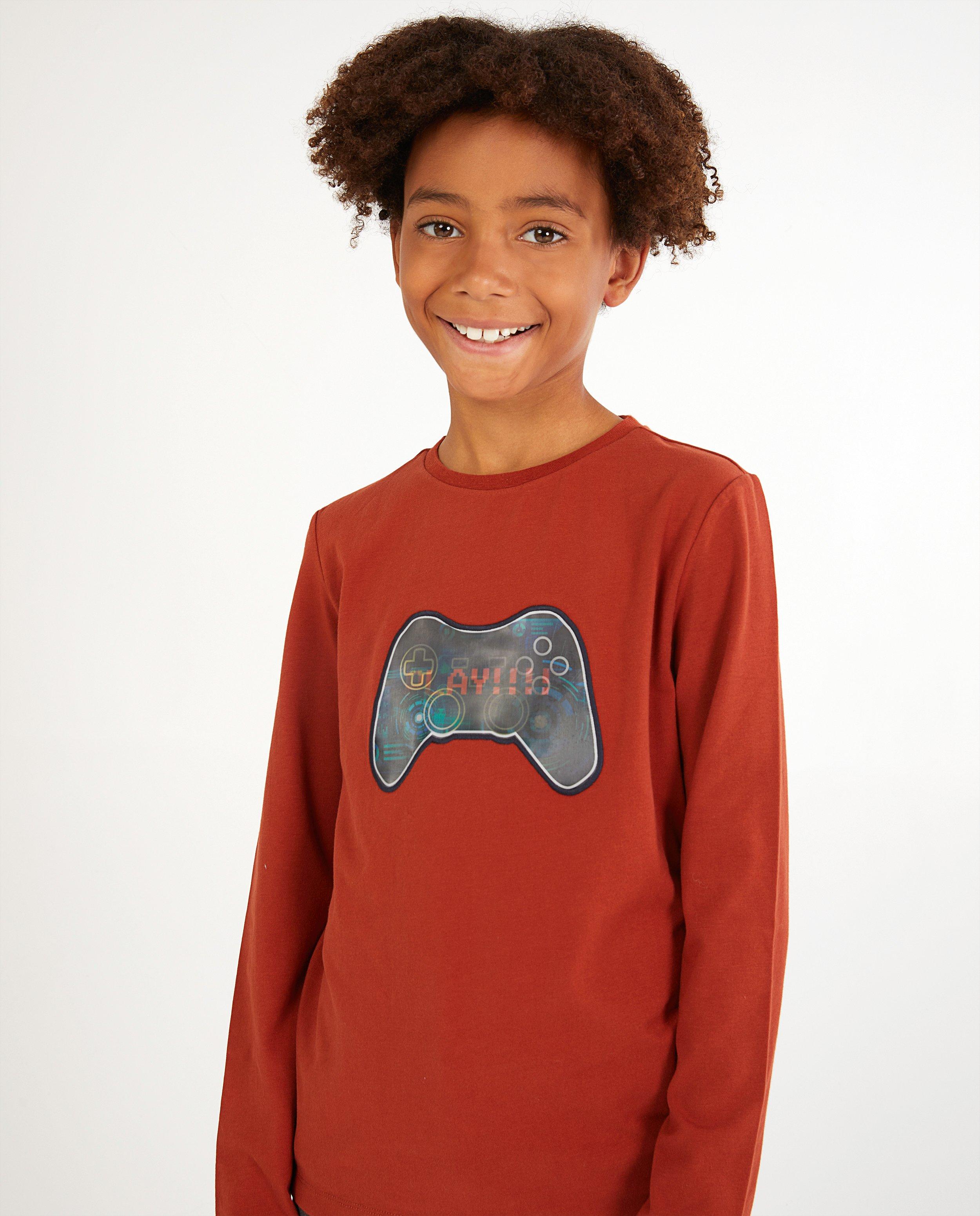 T-shirts - 