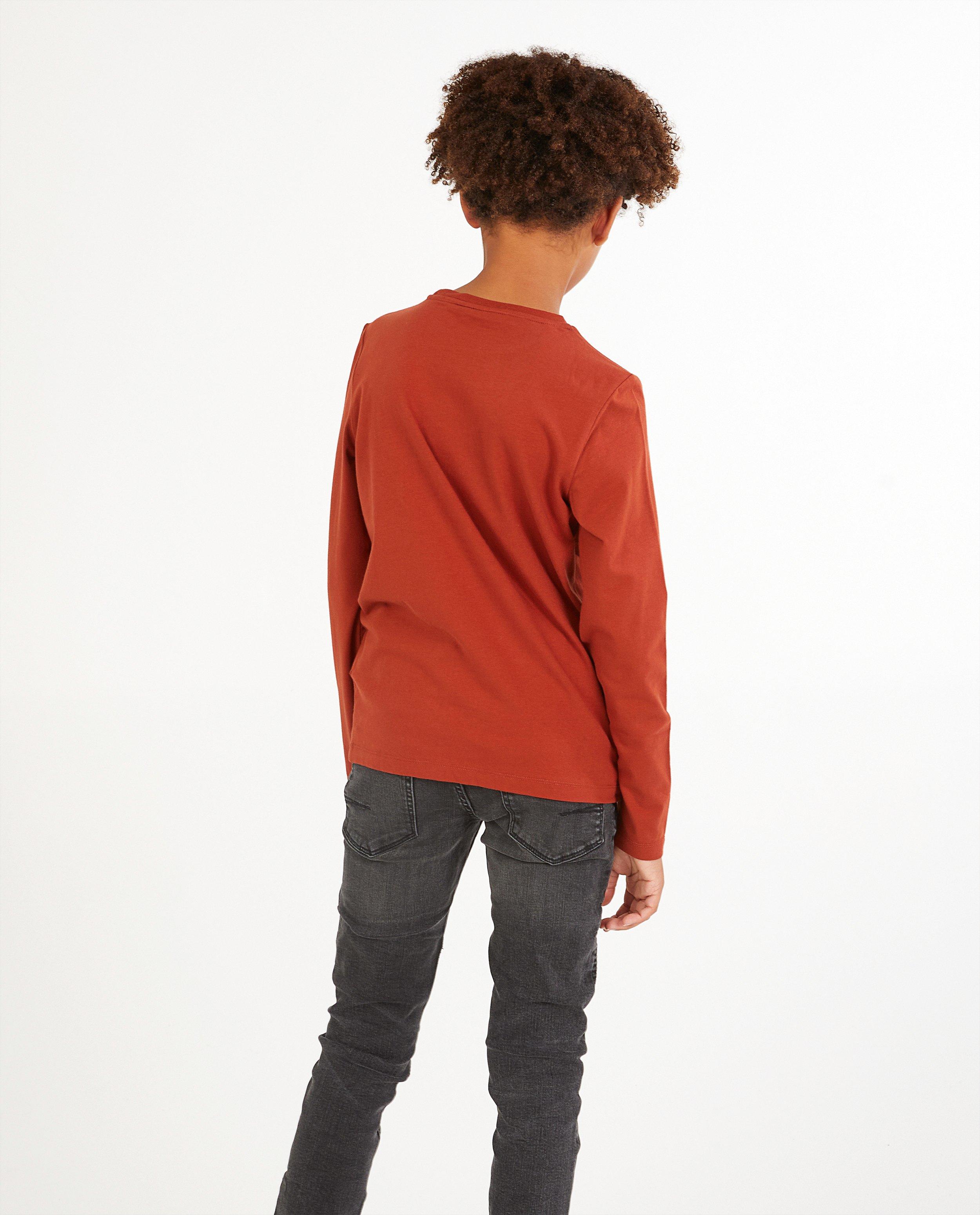 T-shirts - 