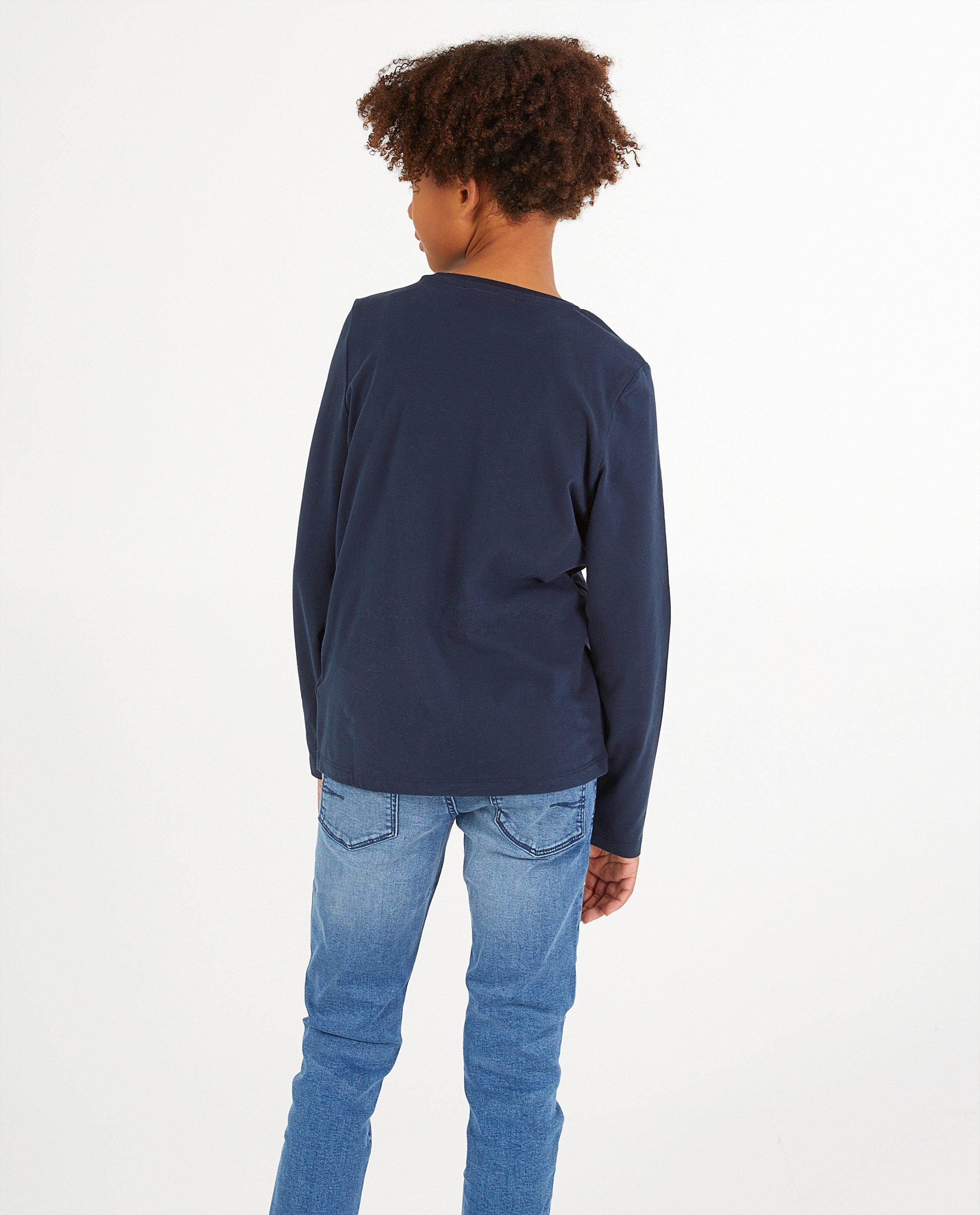 T-shirts - 