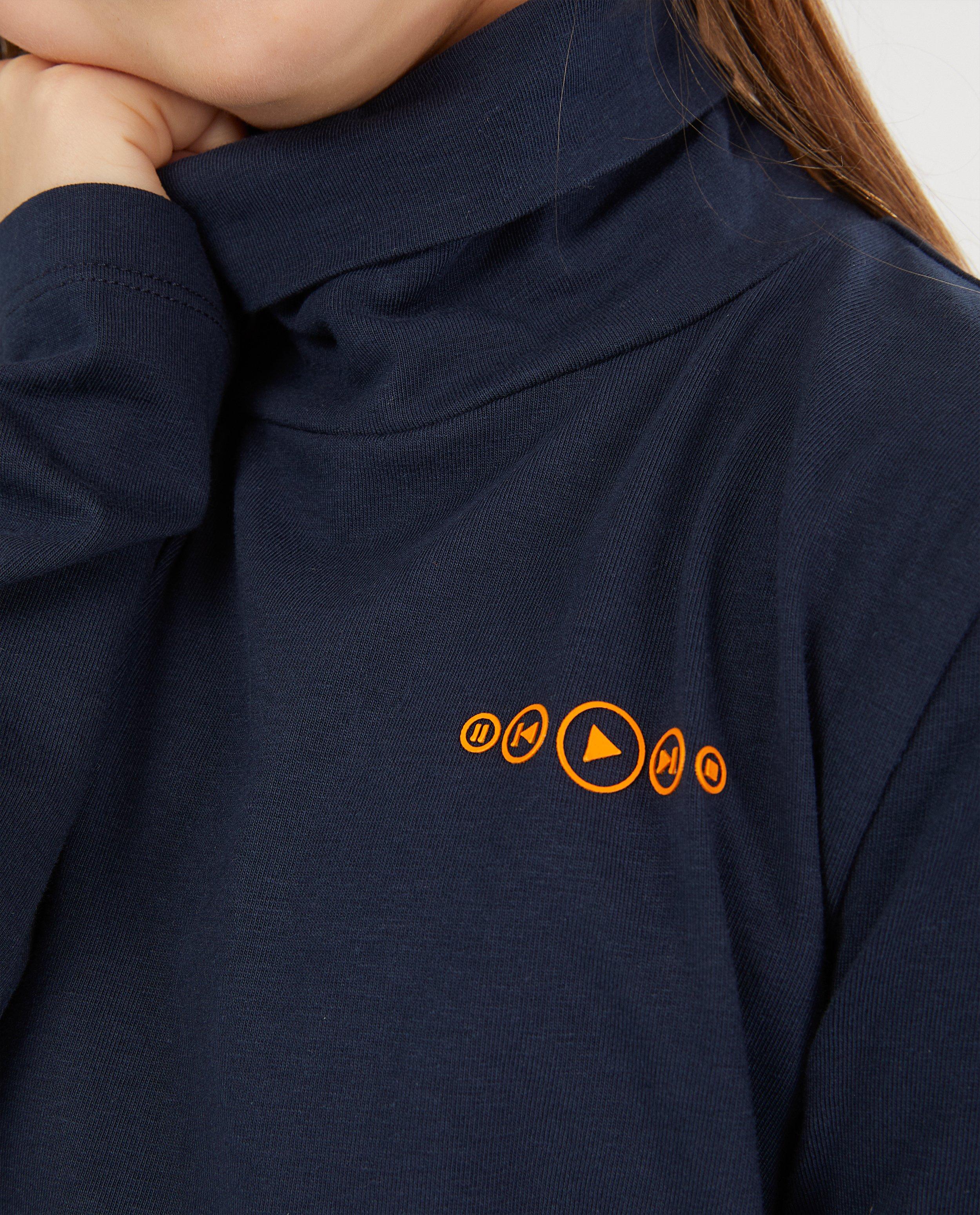 T-shirts - 