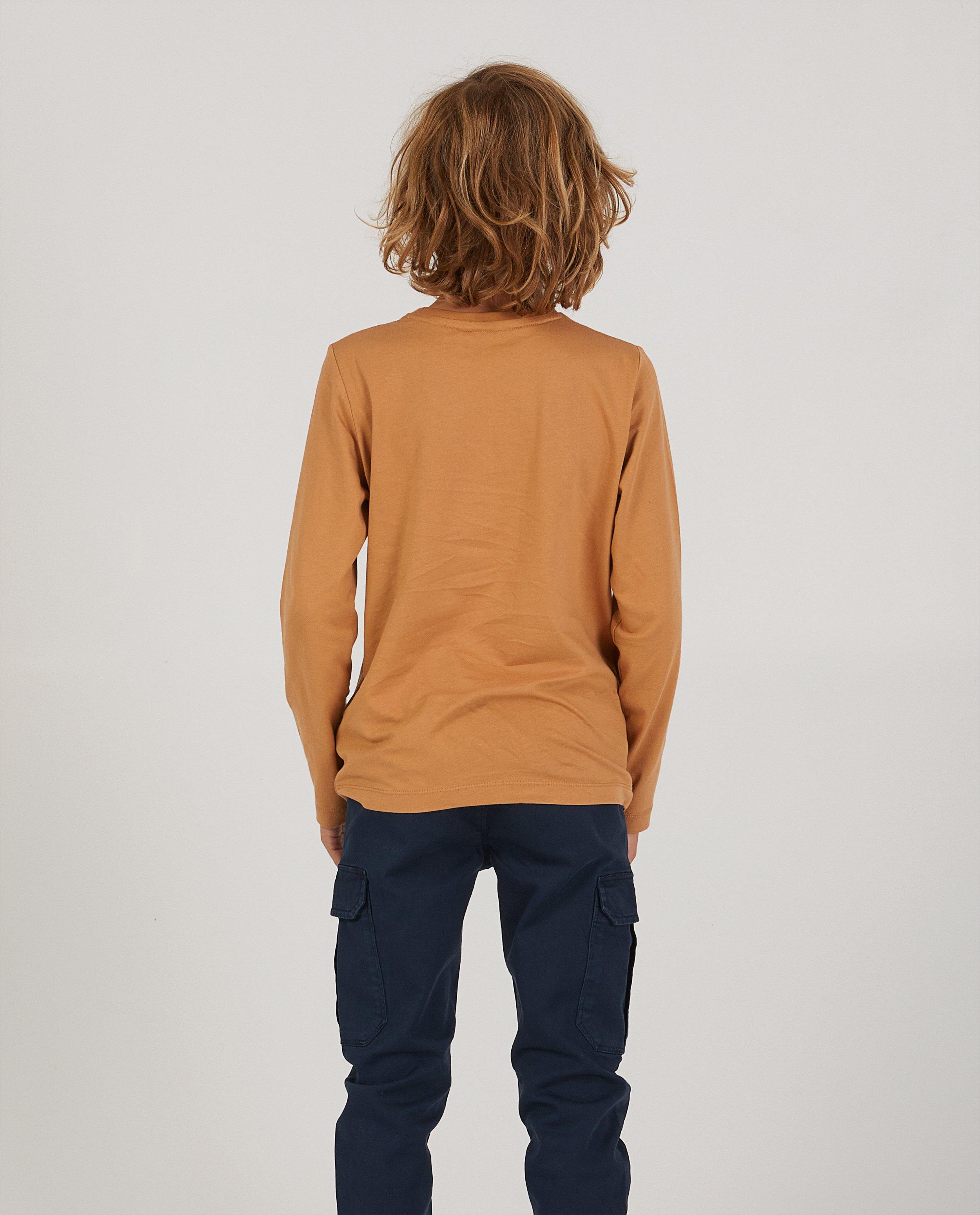 T-shirts - 