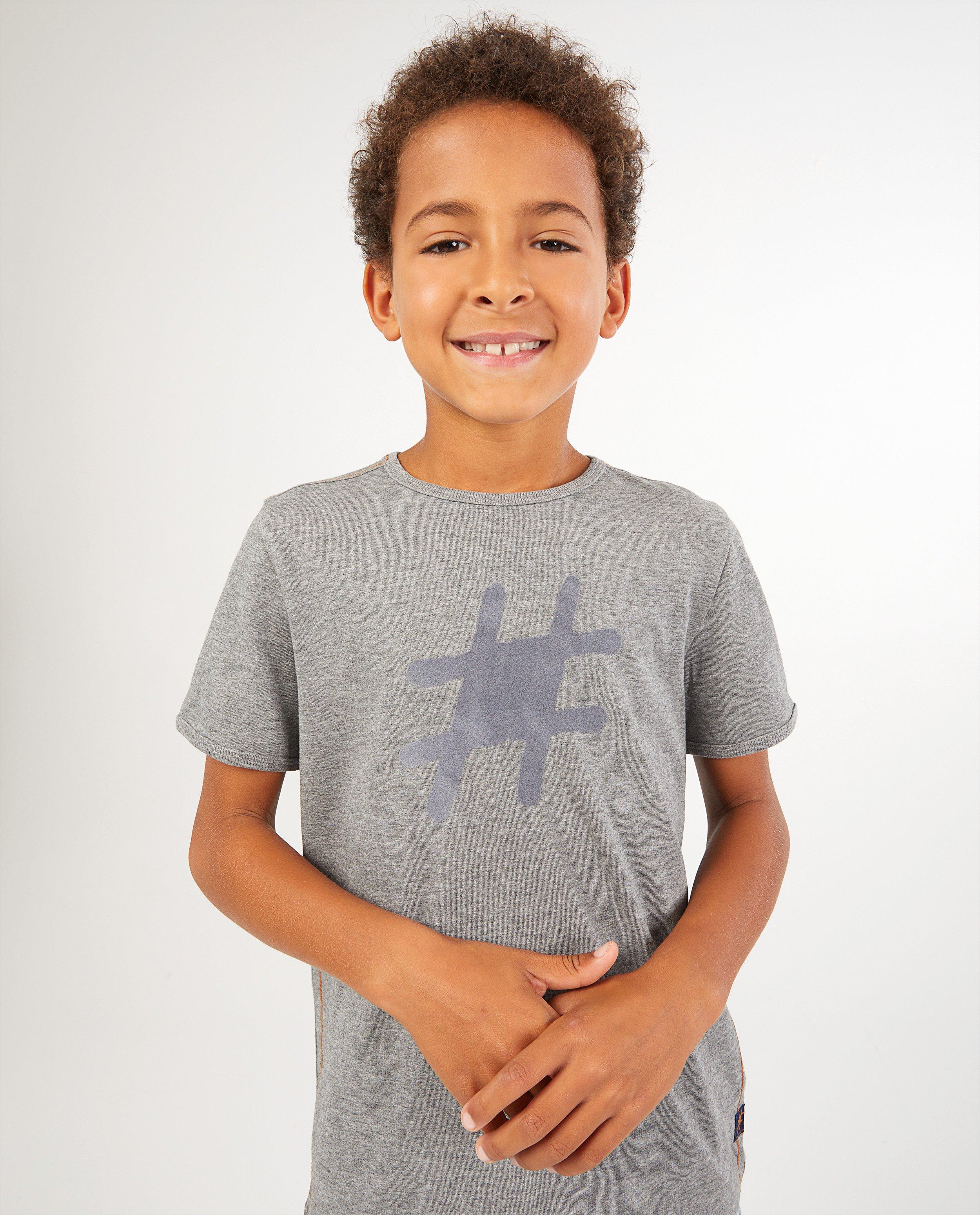 T-shirts - 
