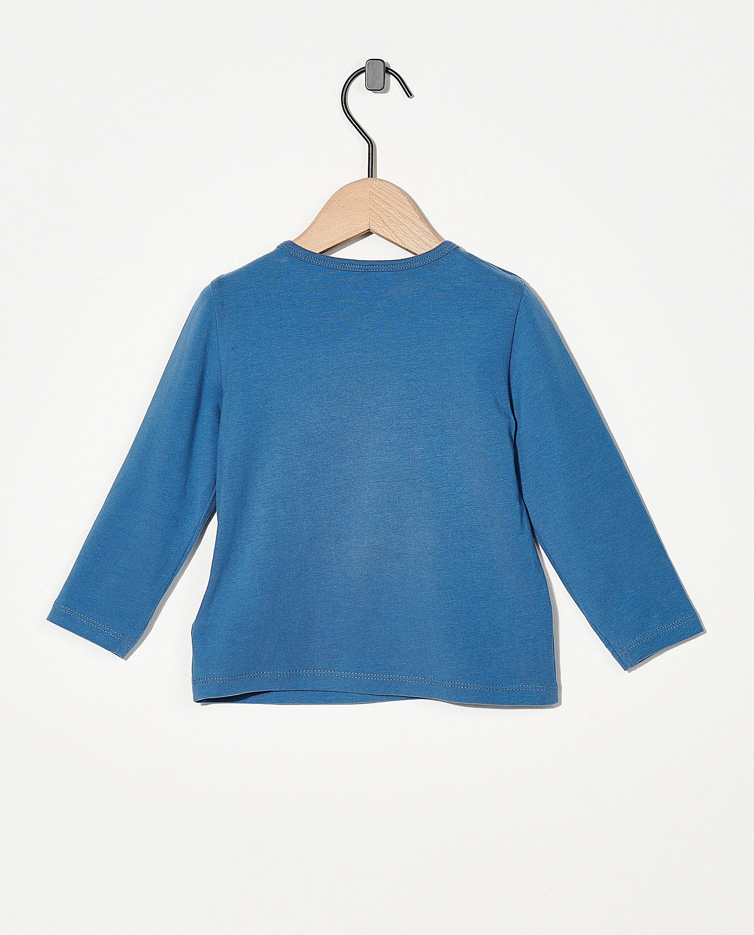 T-shirts - 