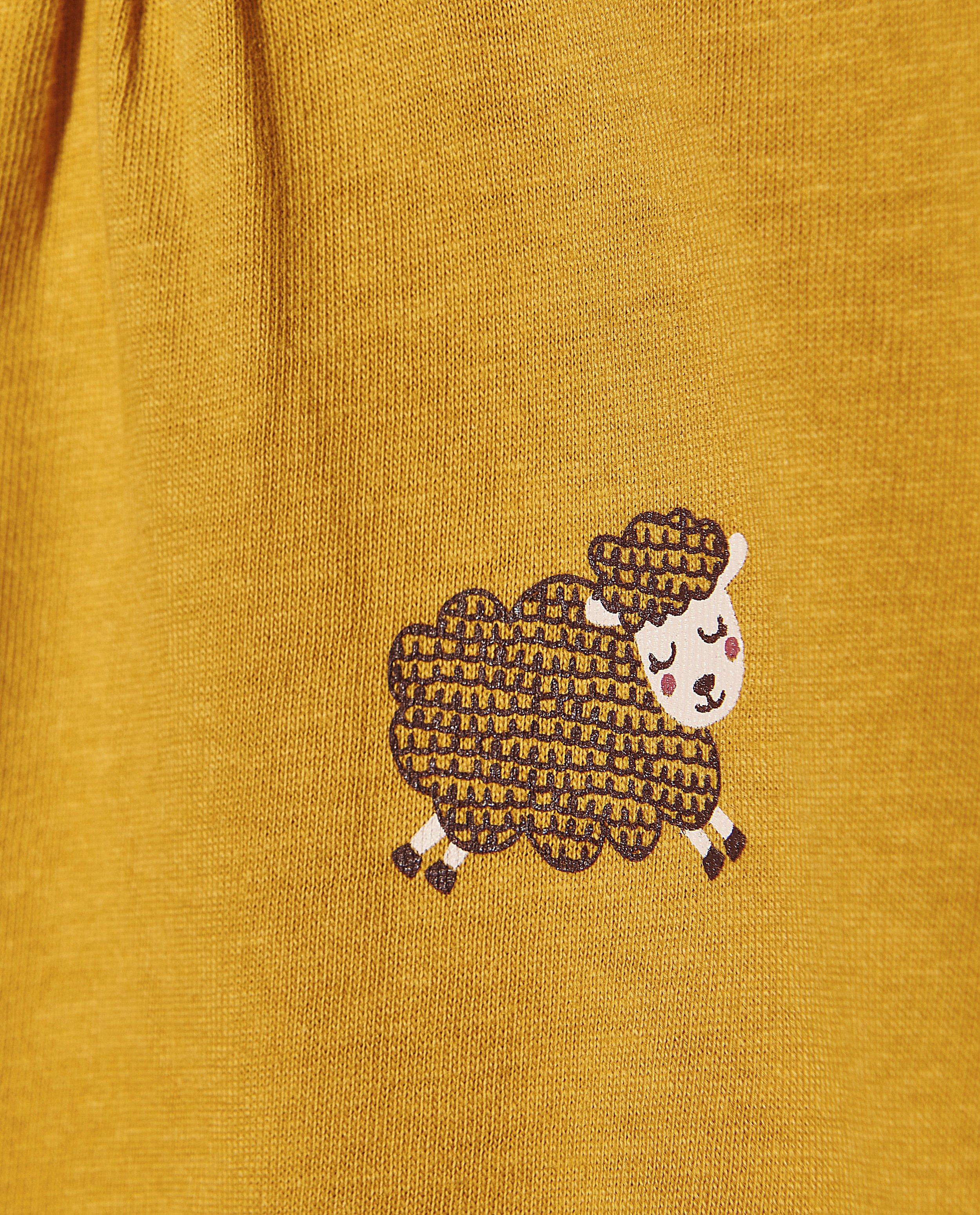 T-shirts - 