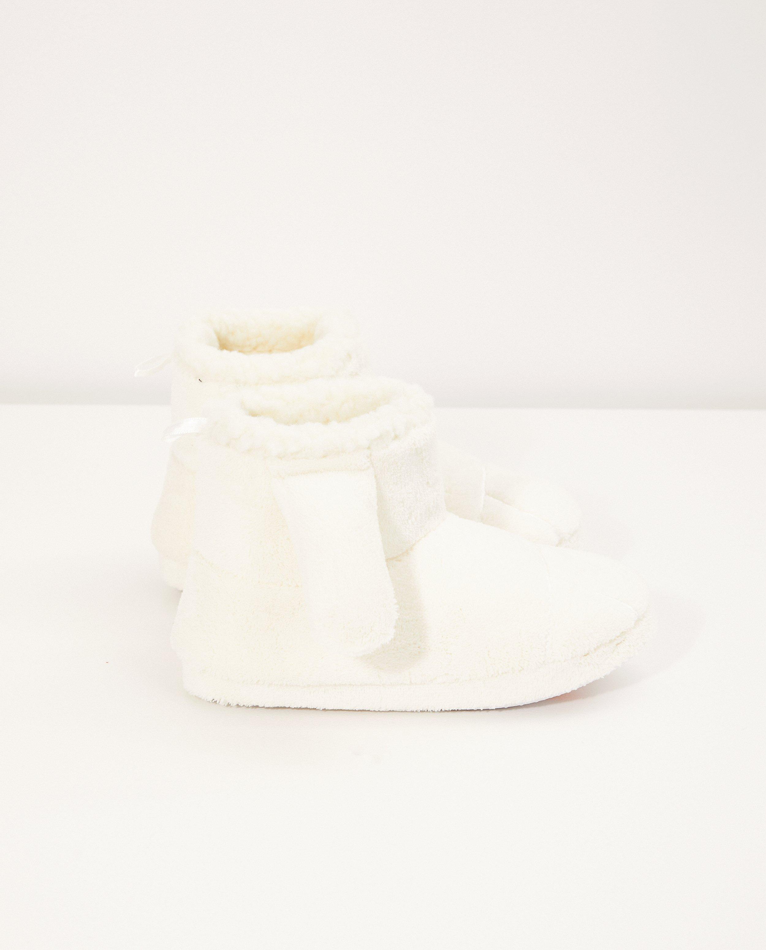 Pantoufles blanches Benji - avec des oreilles de lapin - JBC