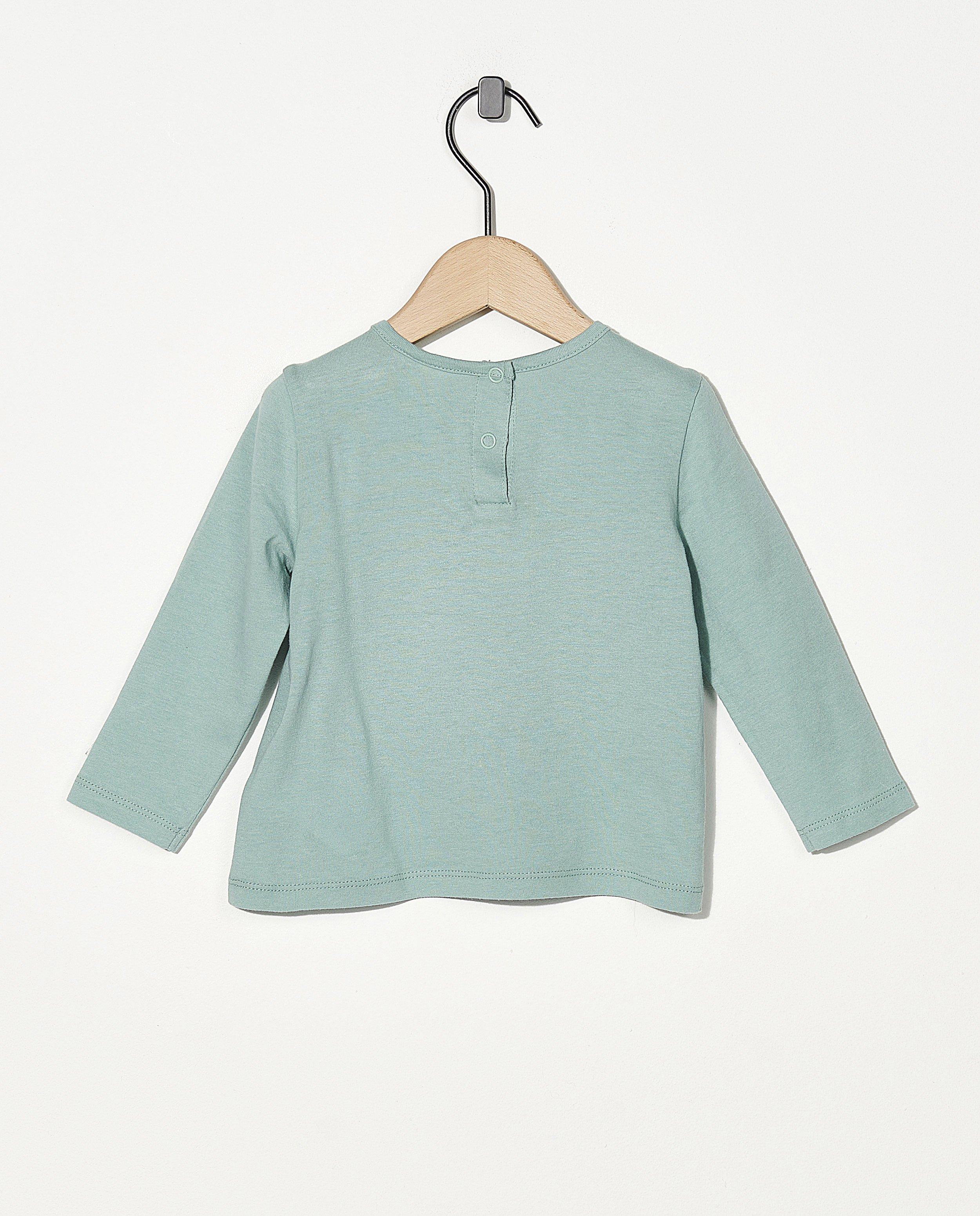 T-shirts - 