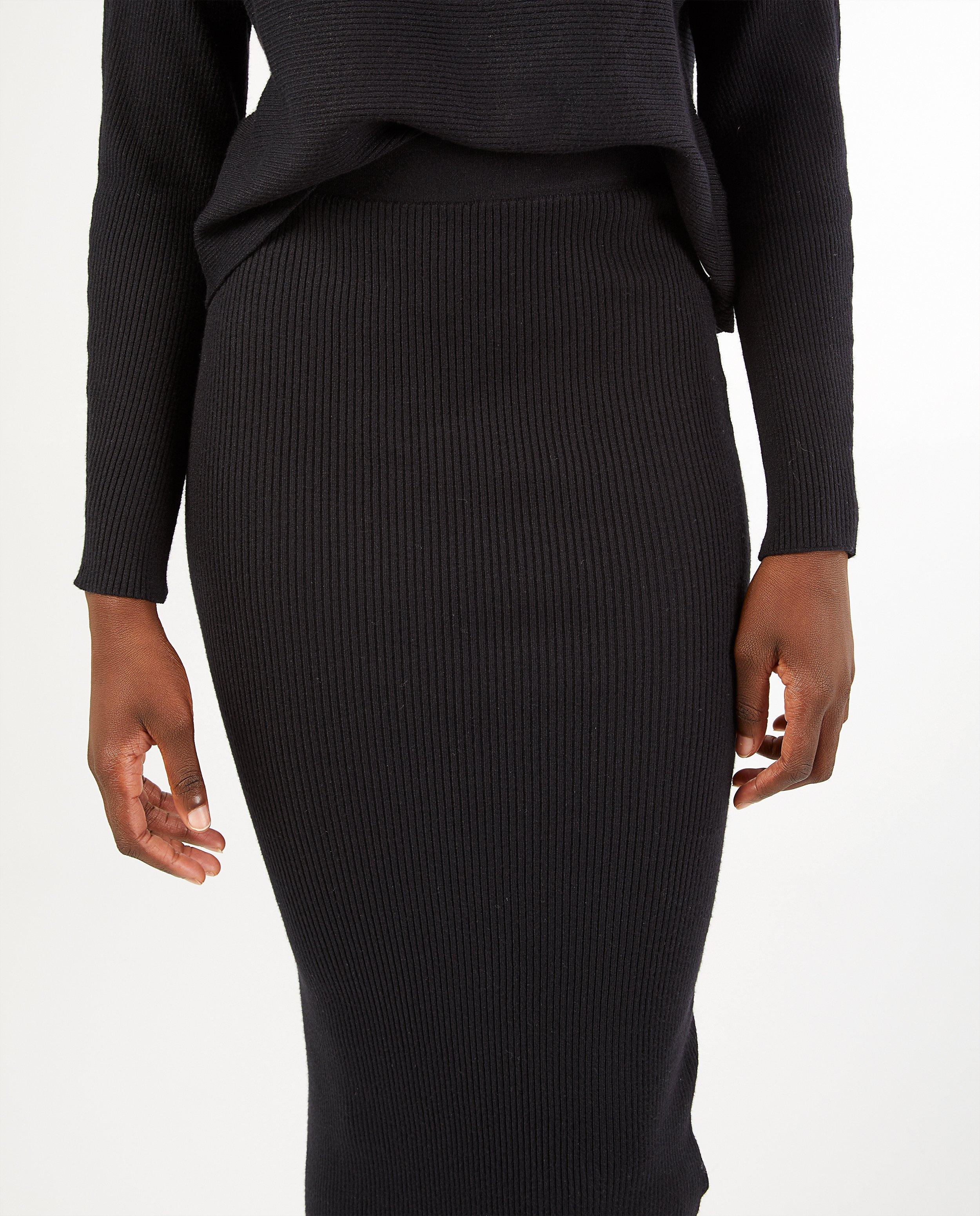 Jupes - Jupe noire en tricot