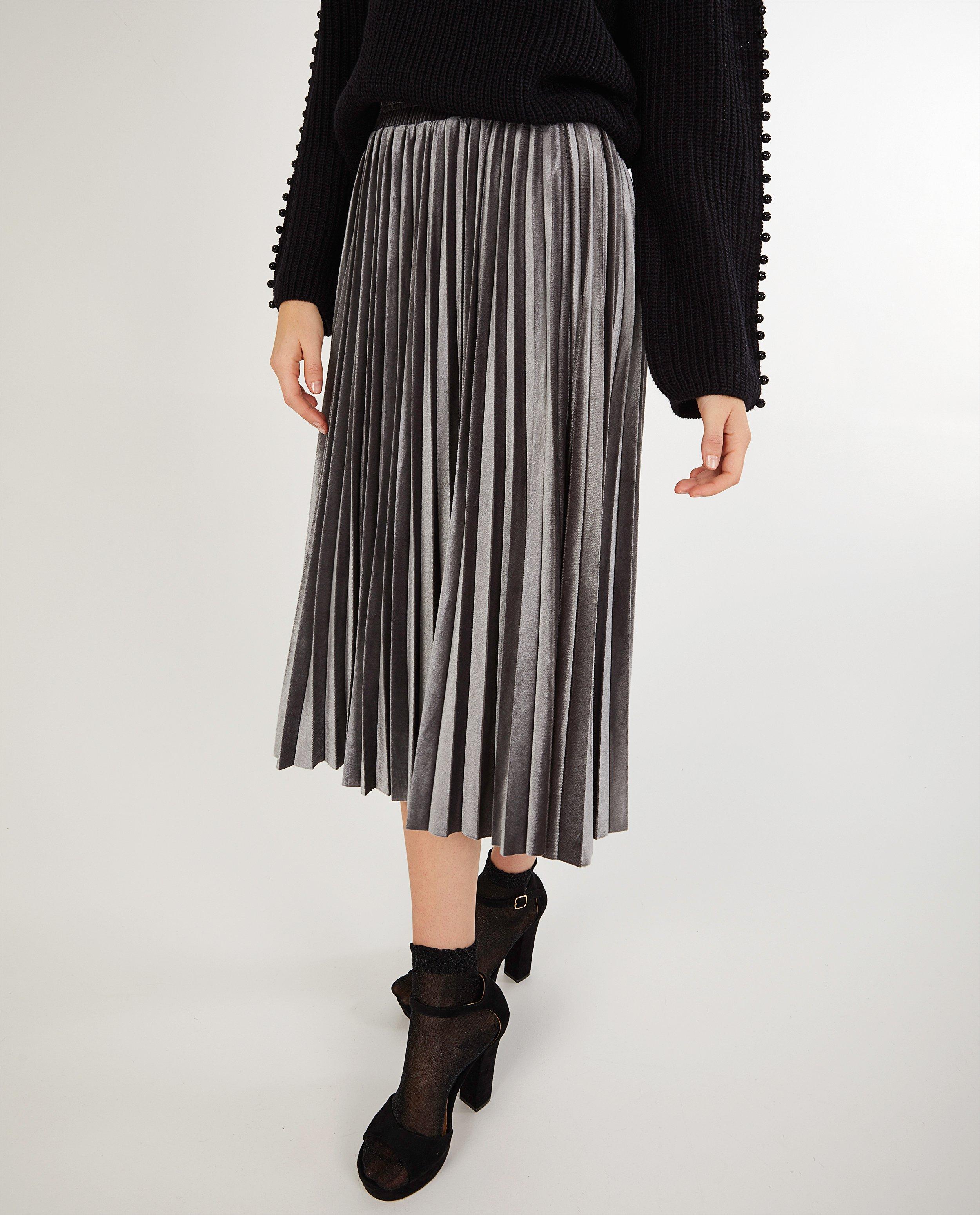 Jupe pliss&eacute;e argent&eacute;e Sora - D&eacute;tails du produit - gris clair - image num&eacute;ro 2