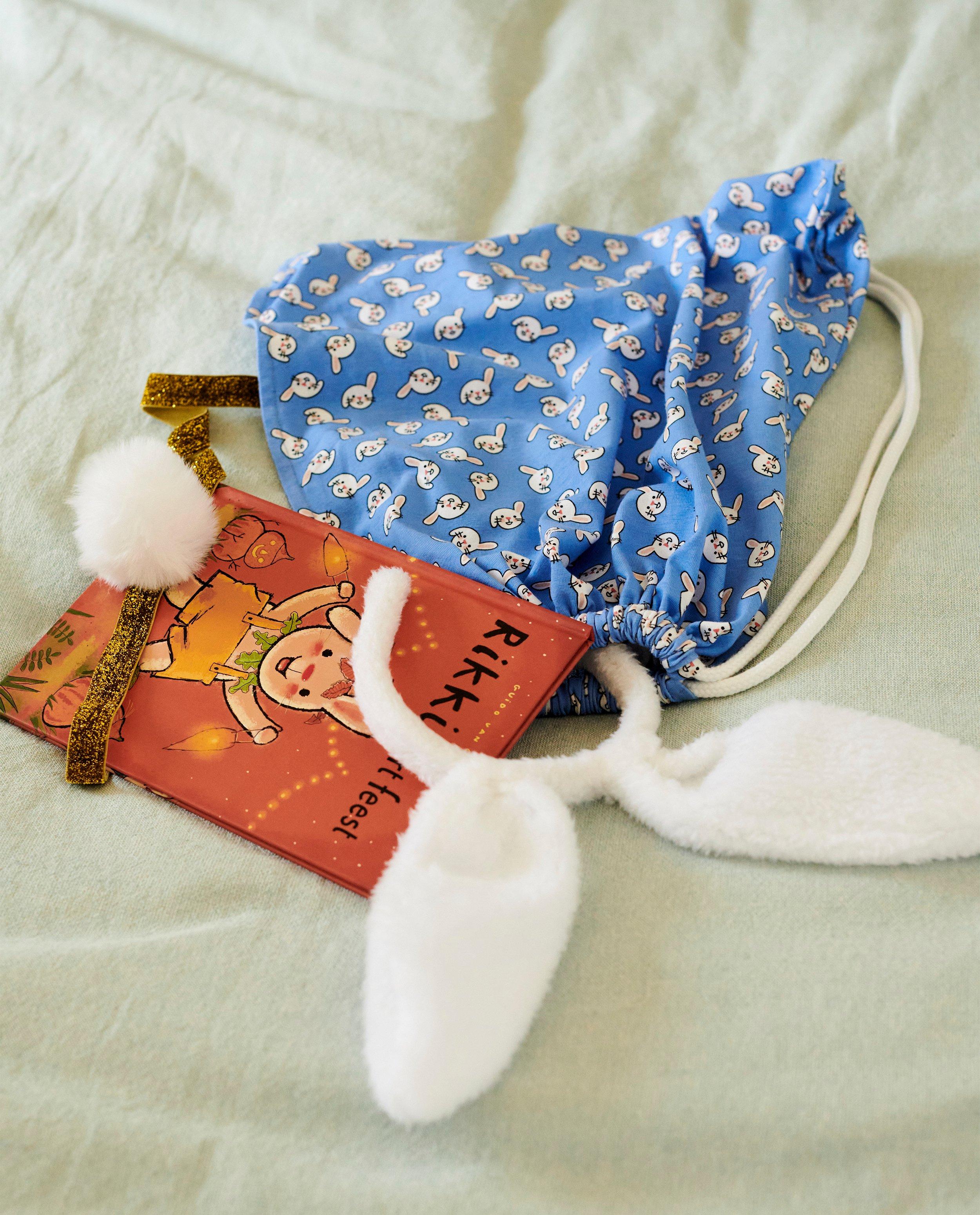 Nachtkleding - Rikki set: pyjama + boek + accessoires (NL)