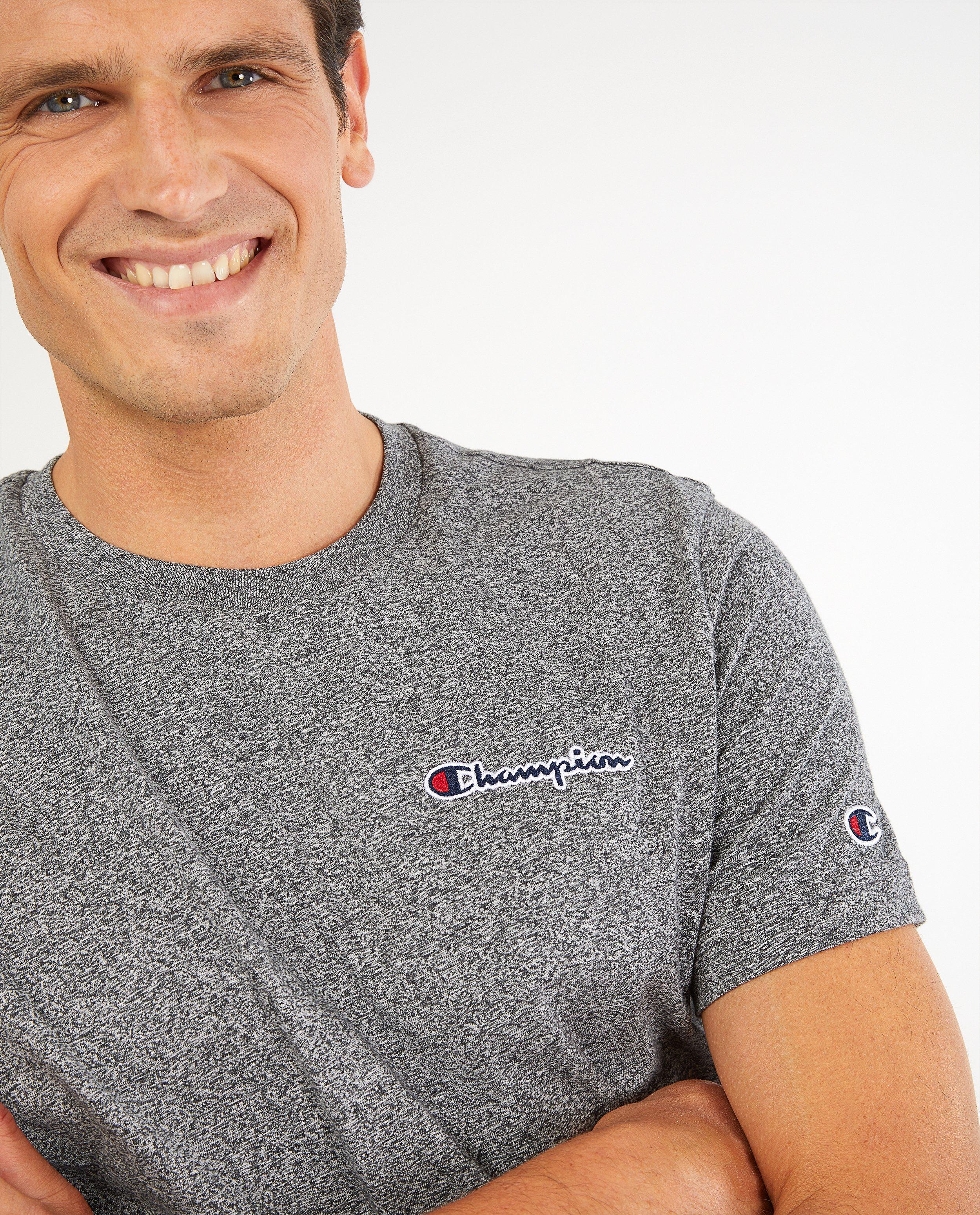 T-shirts - 