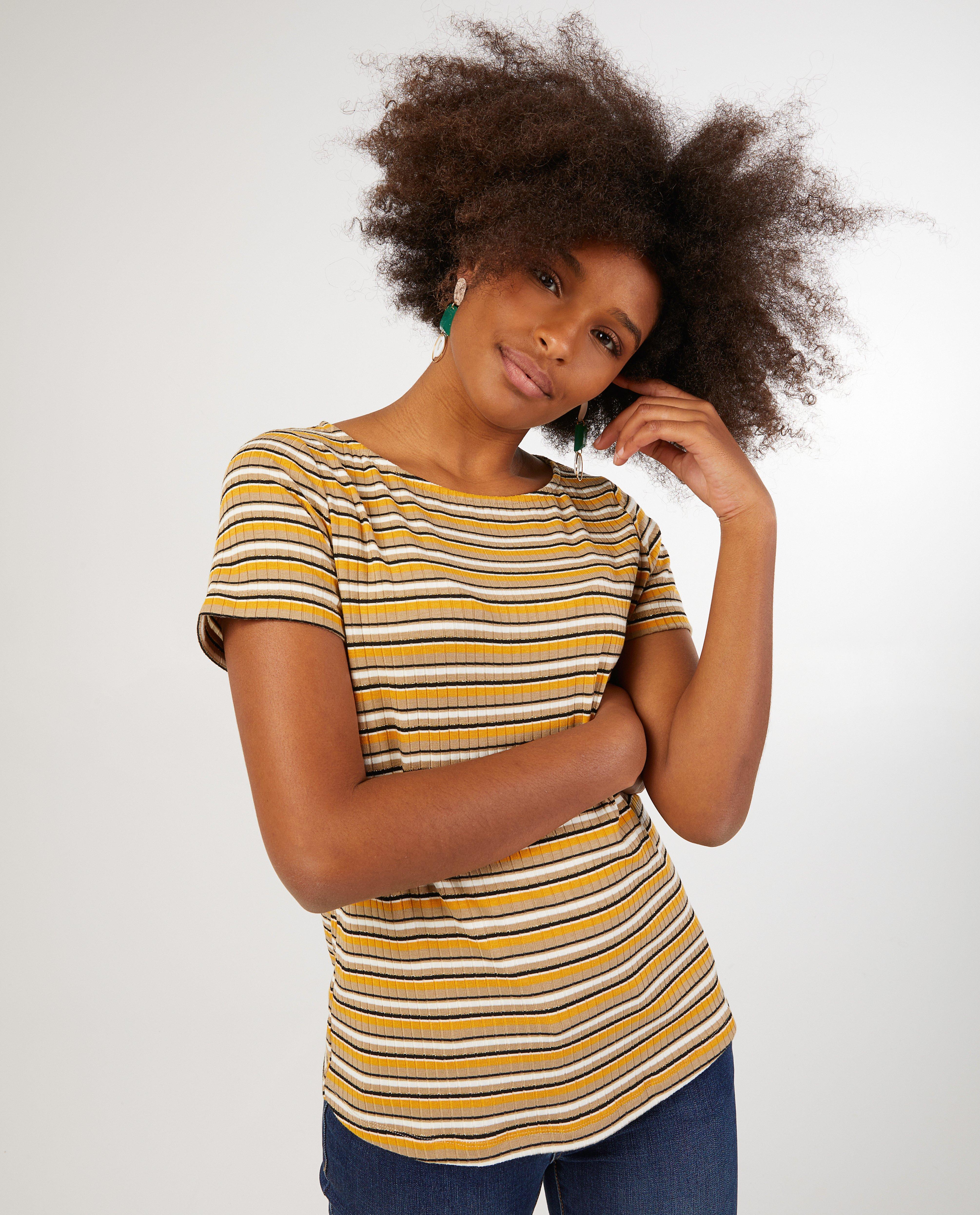 T-shirts - 
