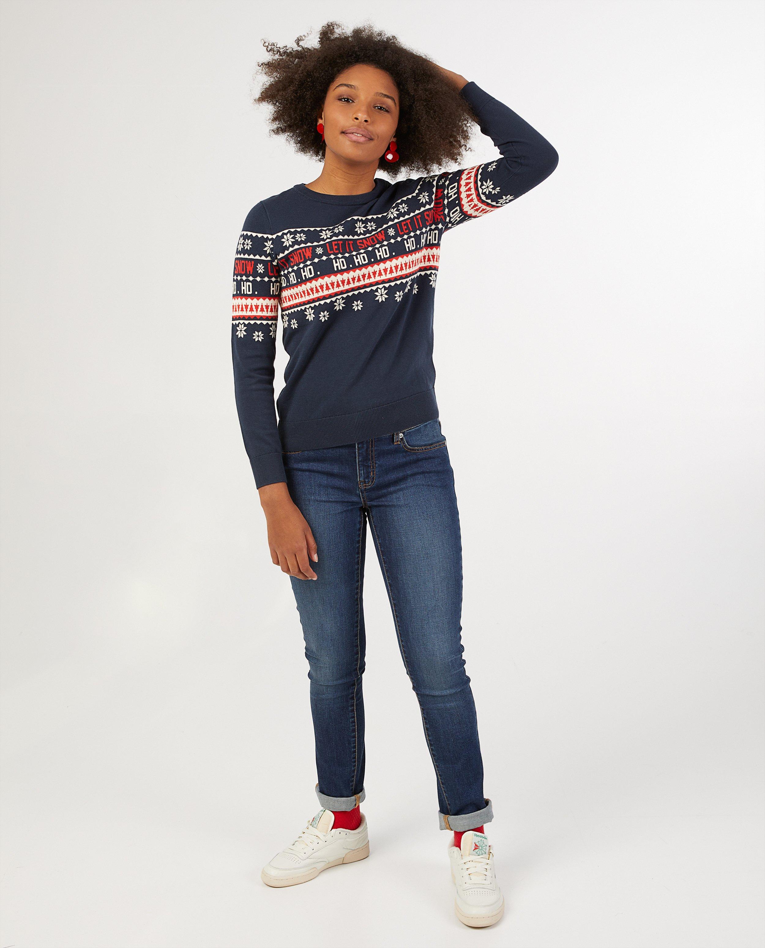Pull de Noël bleu à imprimé, femmes - #familystoriesjbc - Familystories