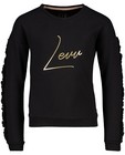 Zwarte sweater met ruches Levv - en opschrift - Levv