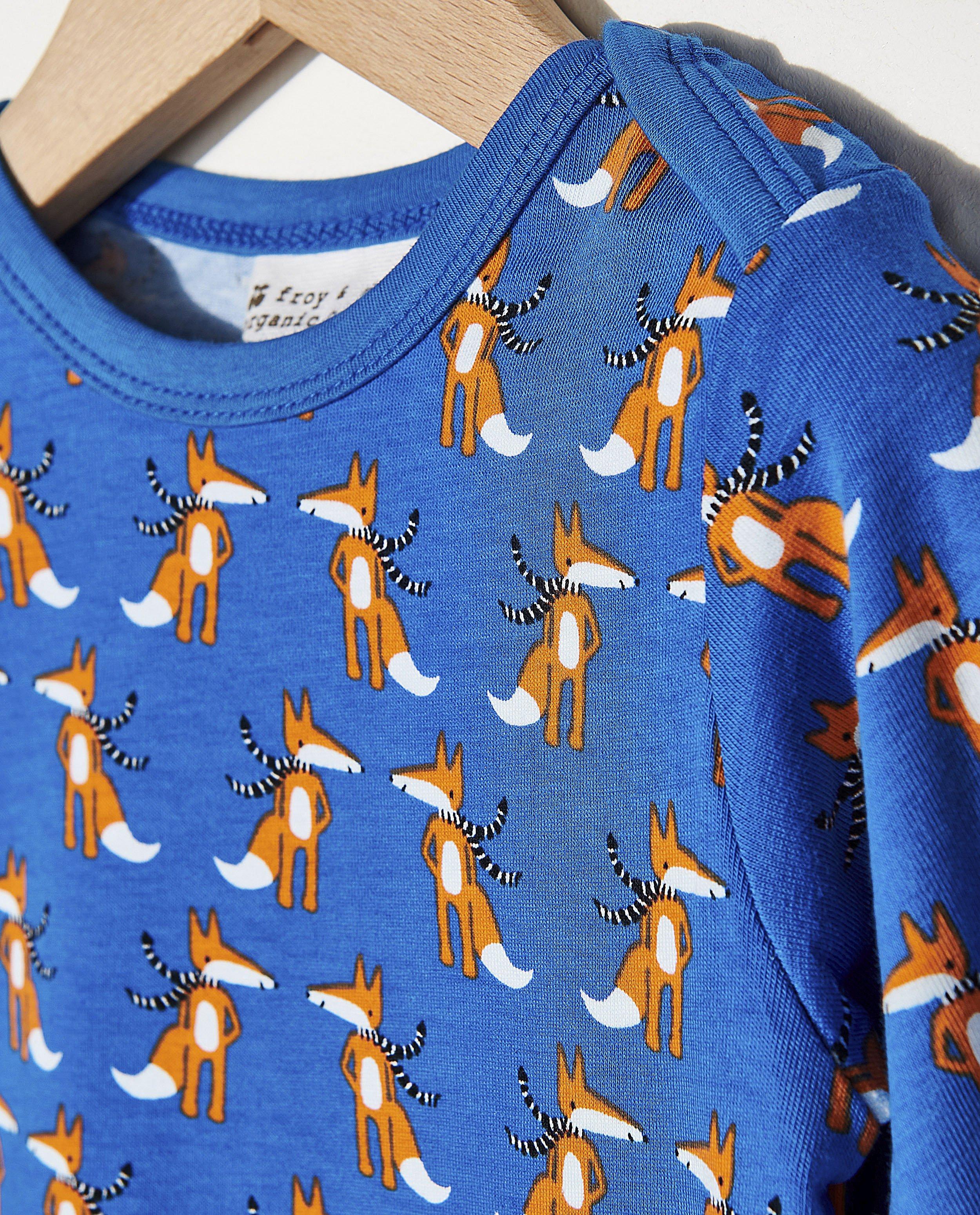 T-shirts - 