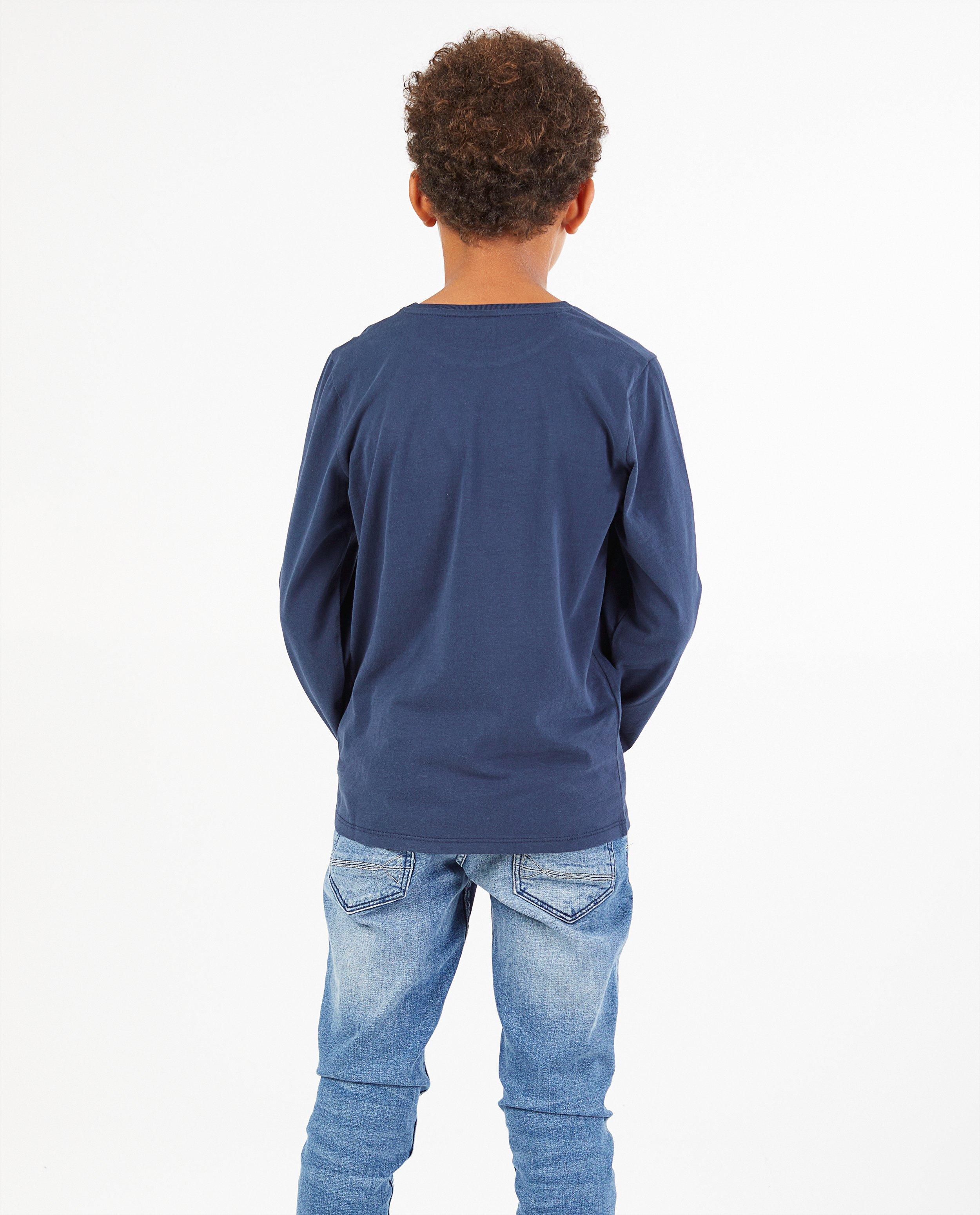 T-shirts - 
