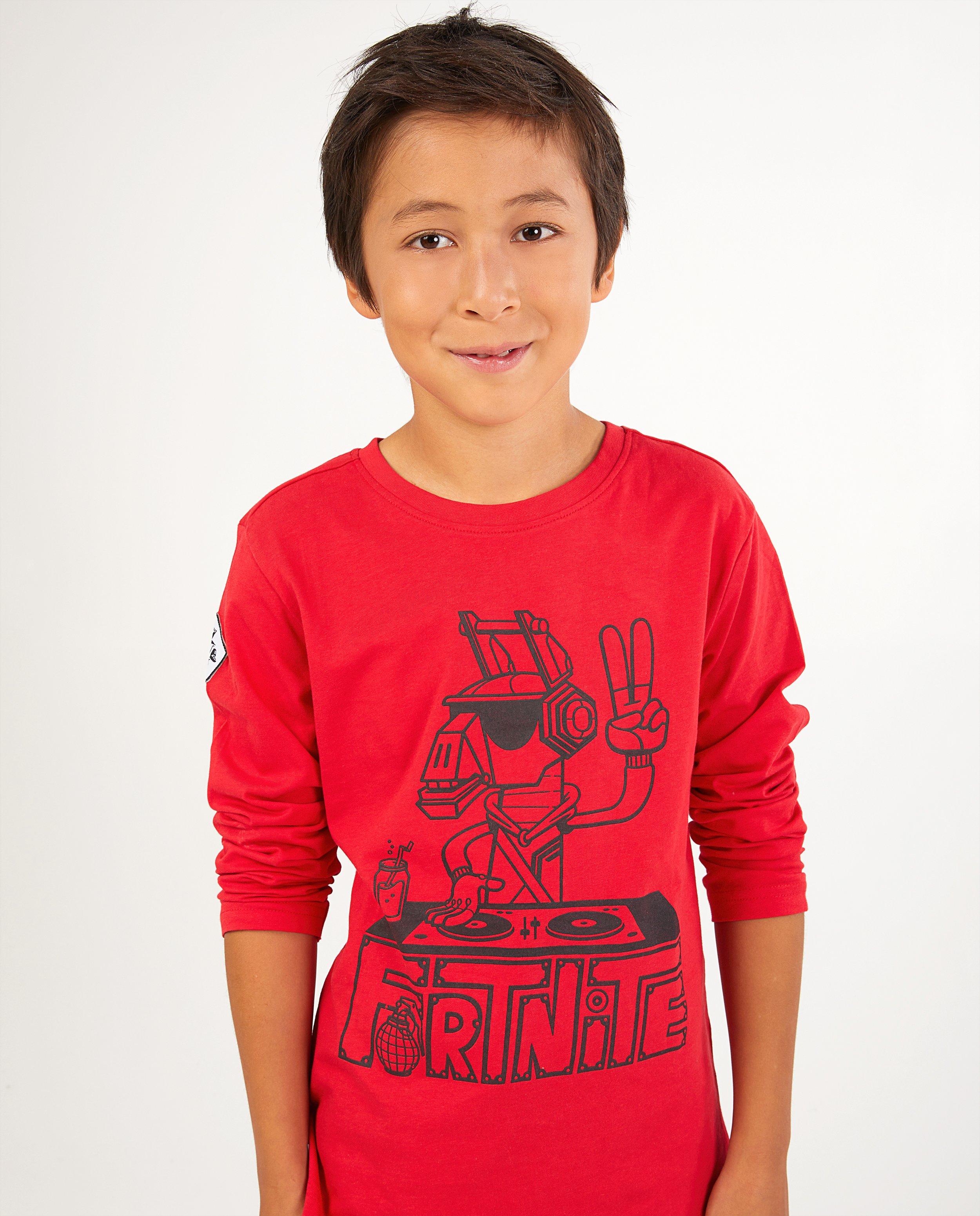 T-shirts - 