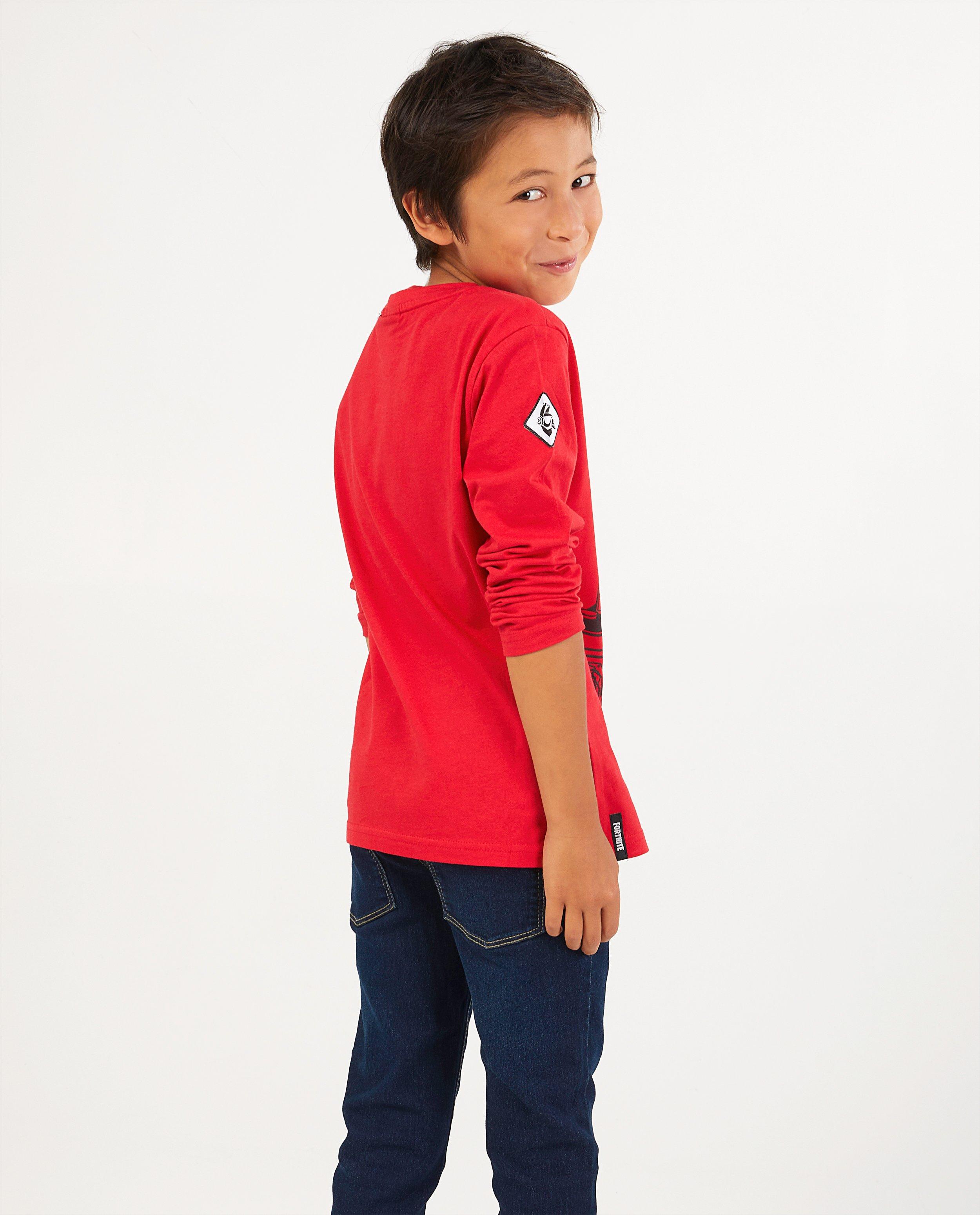 T-shirts - 