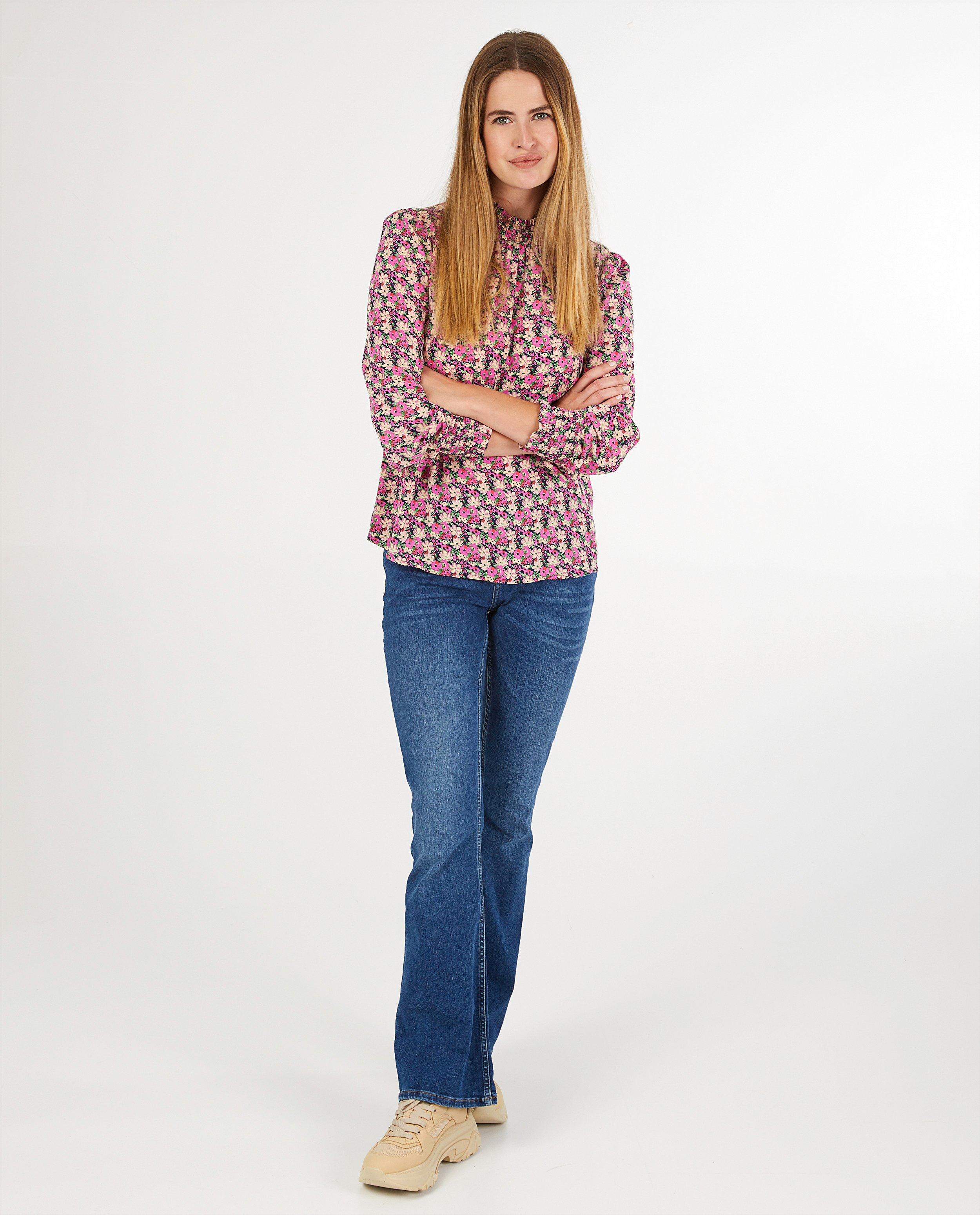 Roze blouse met print Sora - allover bloemenprint - Sora