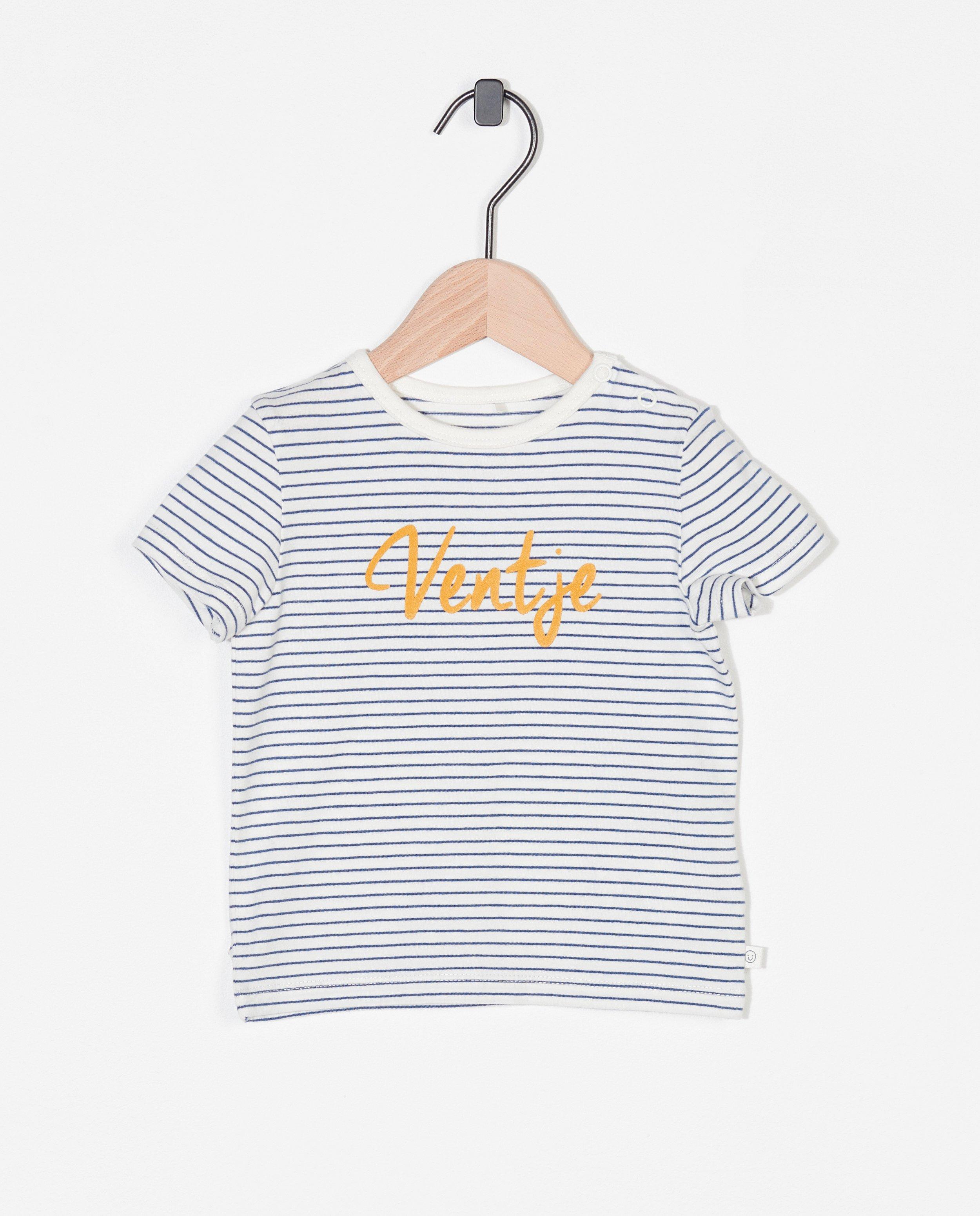 T-shirts - 