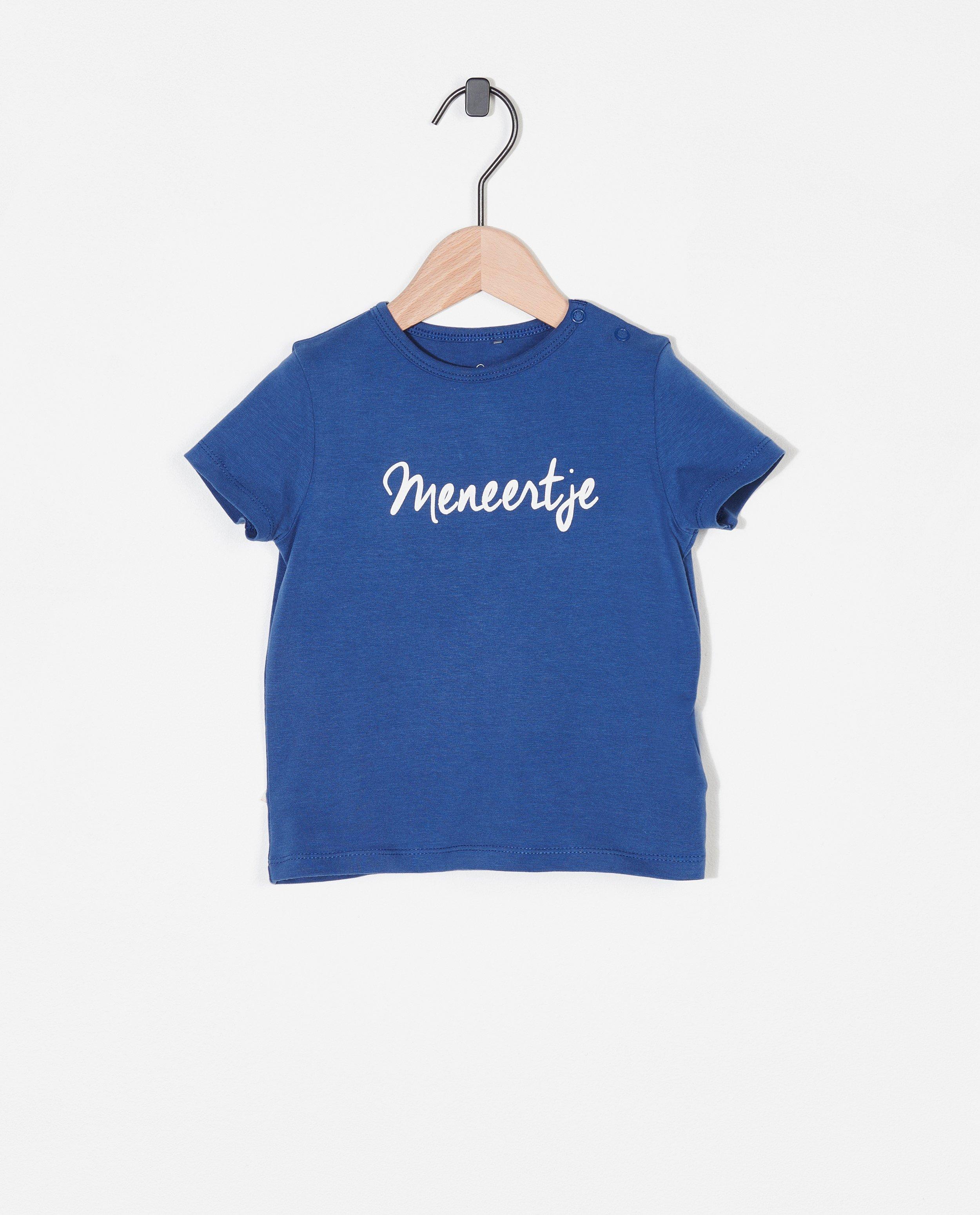 bleu foncé