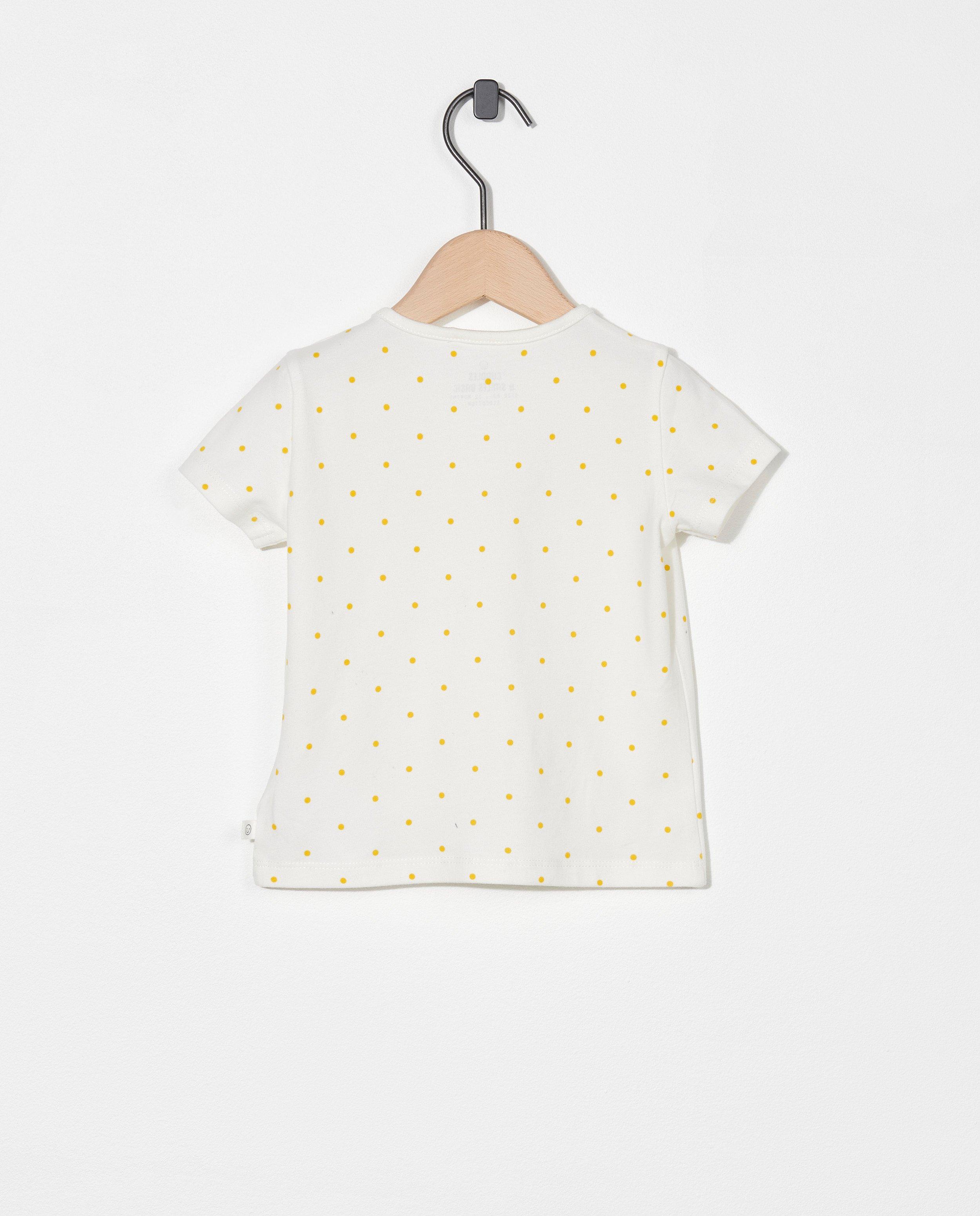 T-shirts - 