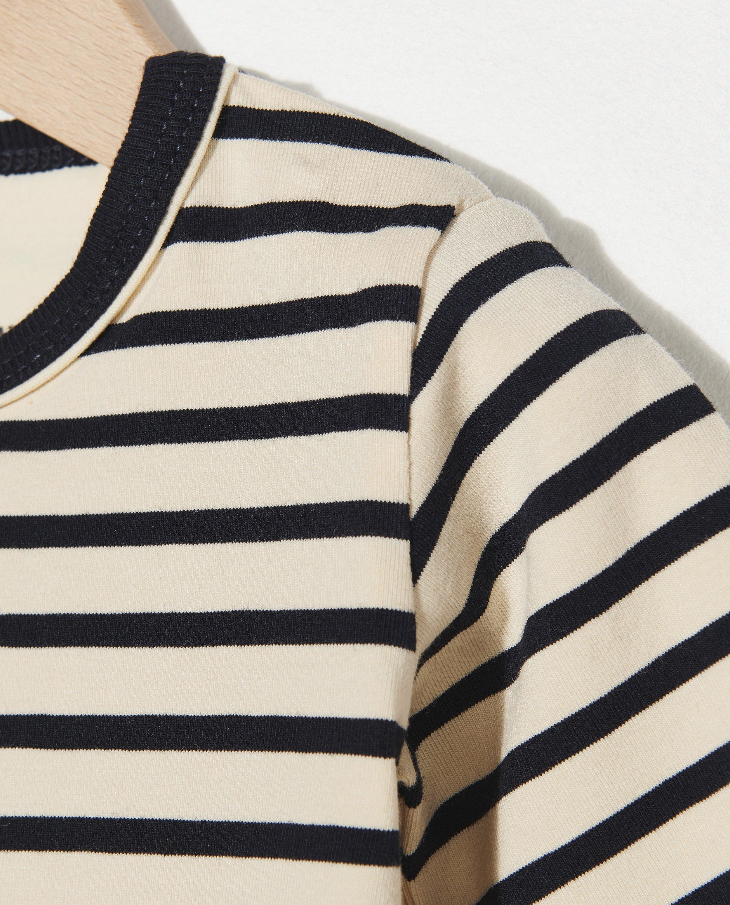 T-shirts - 