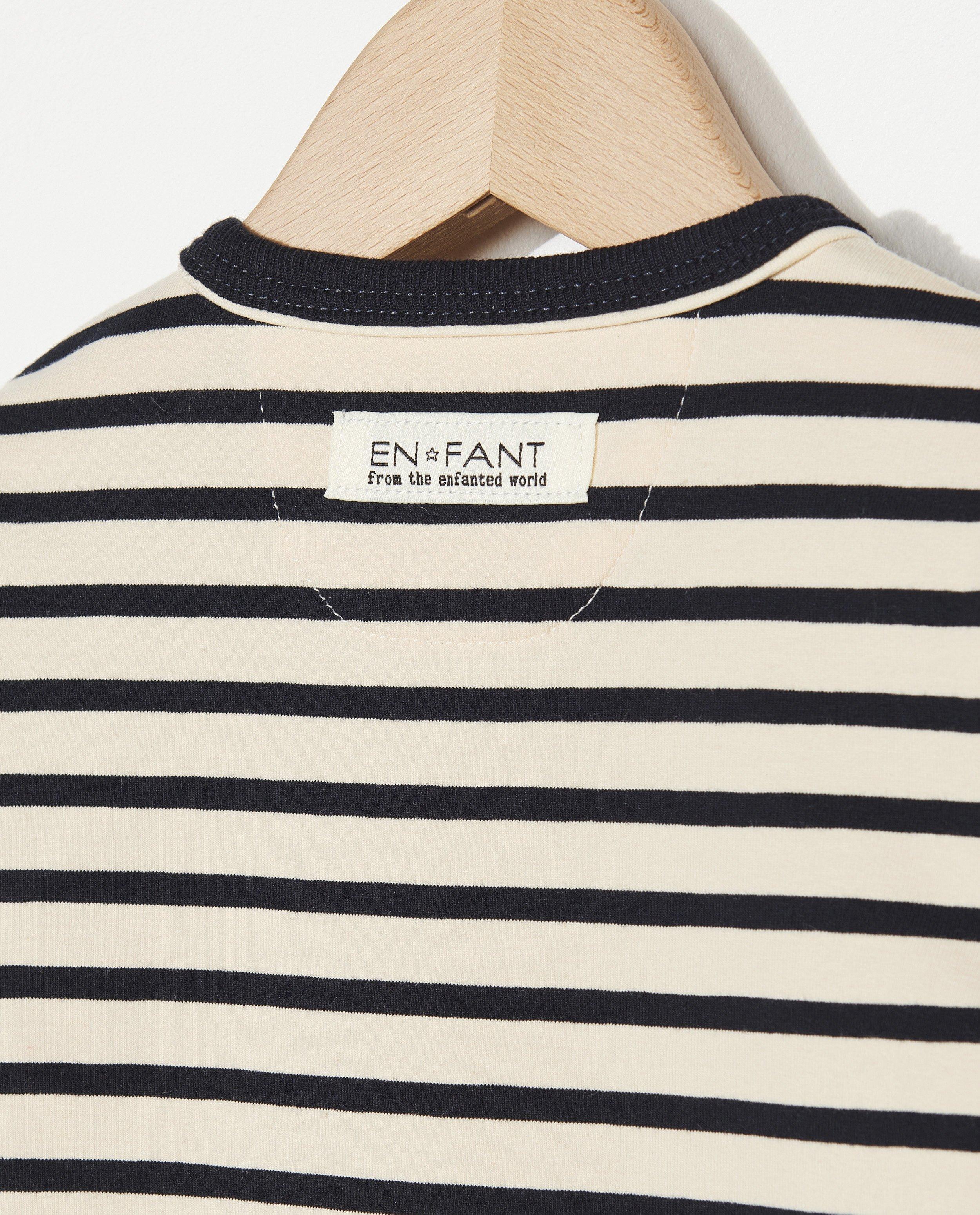 T-shirts - 