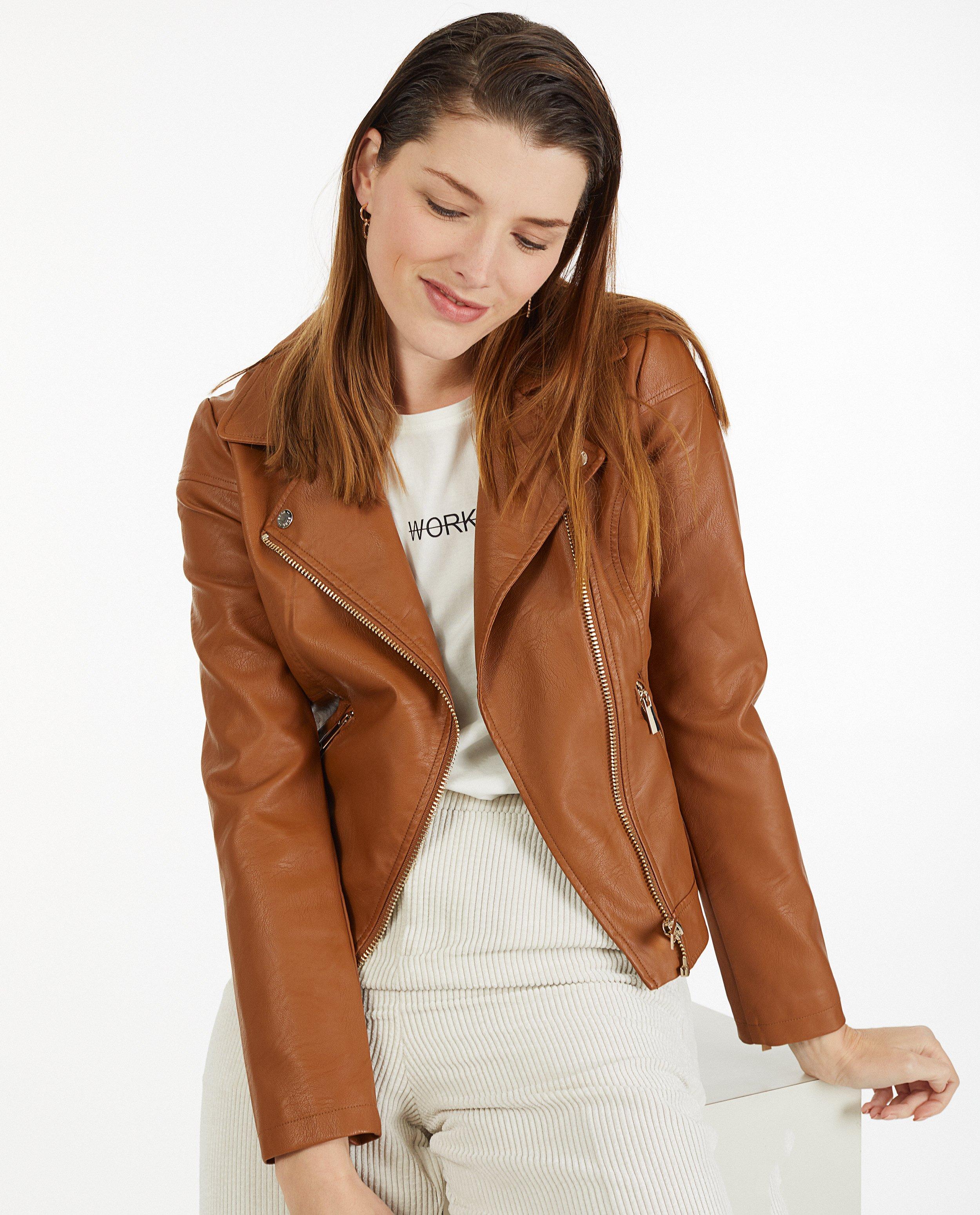 Blazers - Zwarte faux leather jas Sora