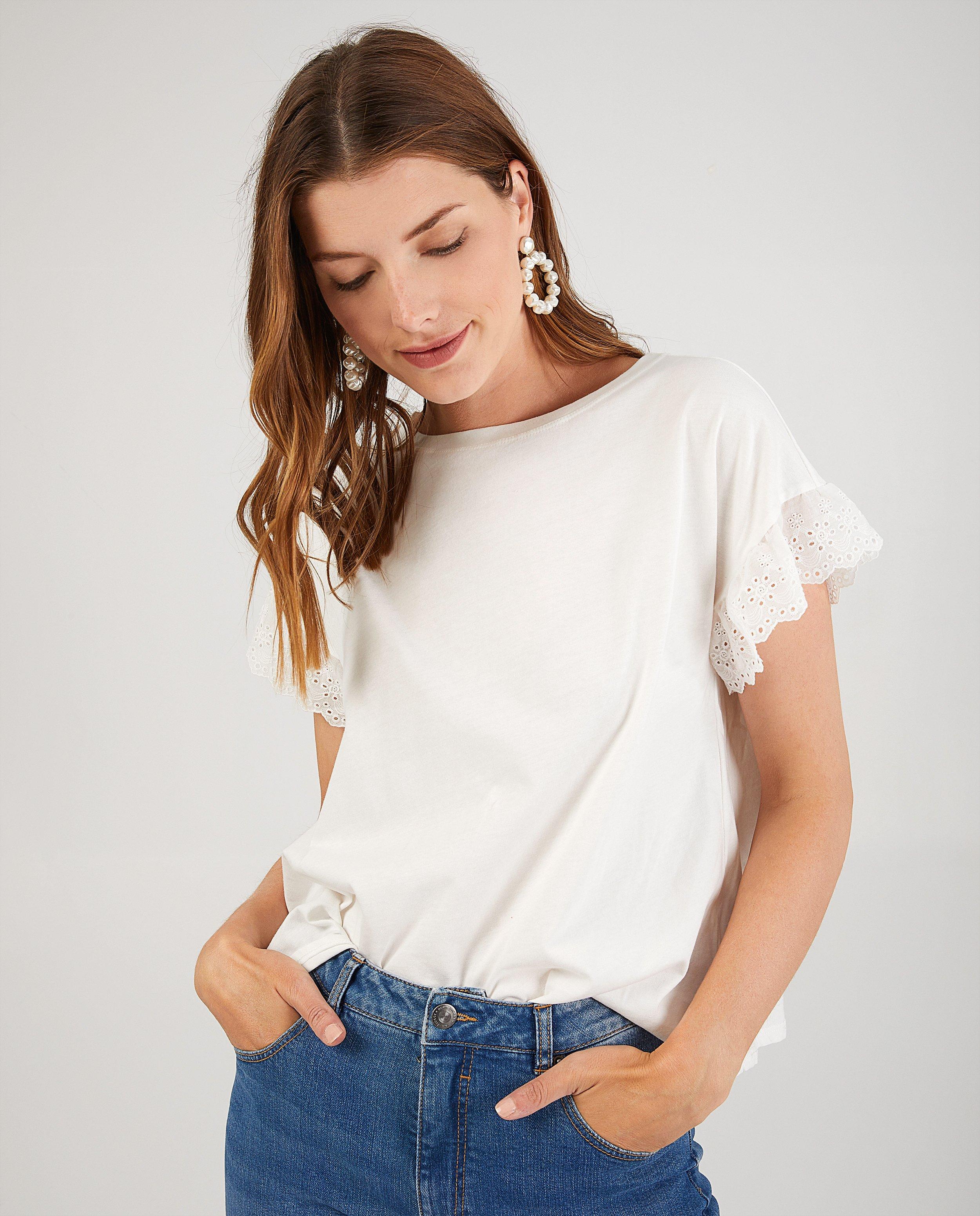 T-shirts - 