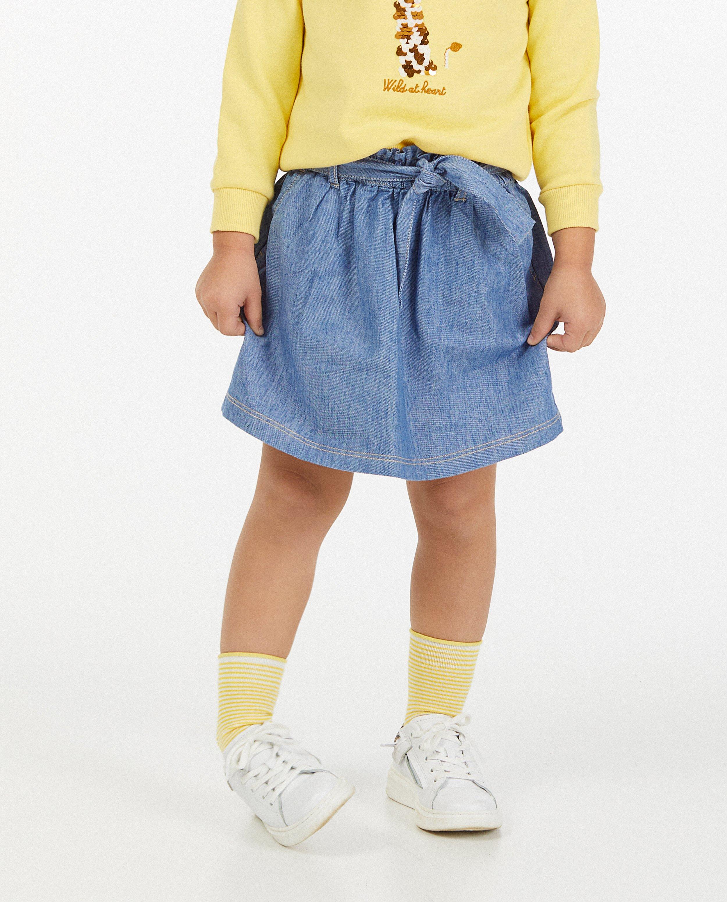Jupes - Jupe bleue avec une ceinture à nouer