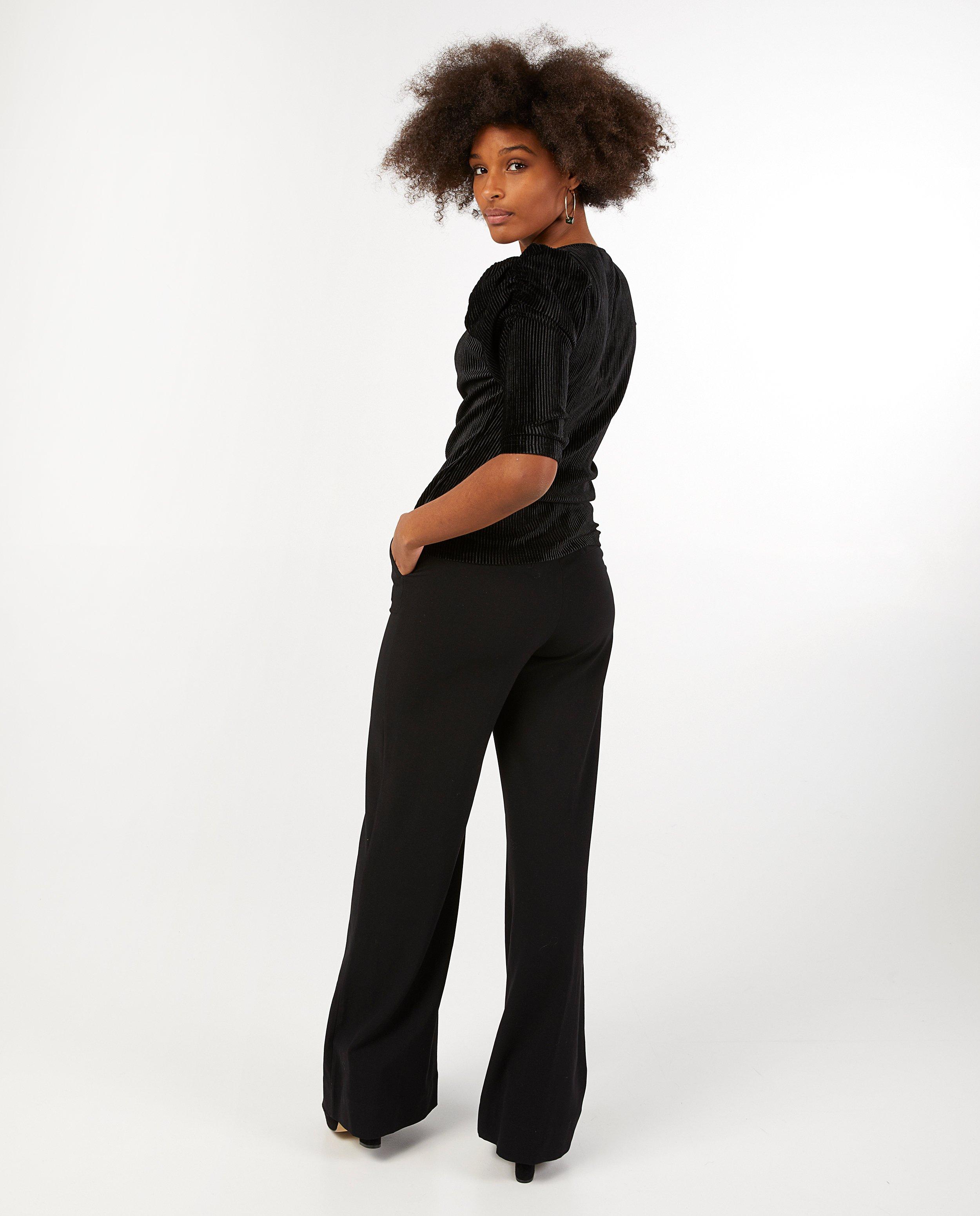 T-shirts - Zwarte blouse van ribfluweel Youh!