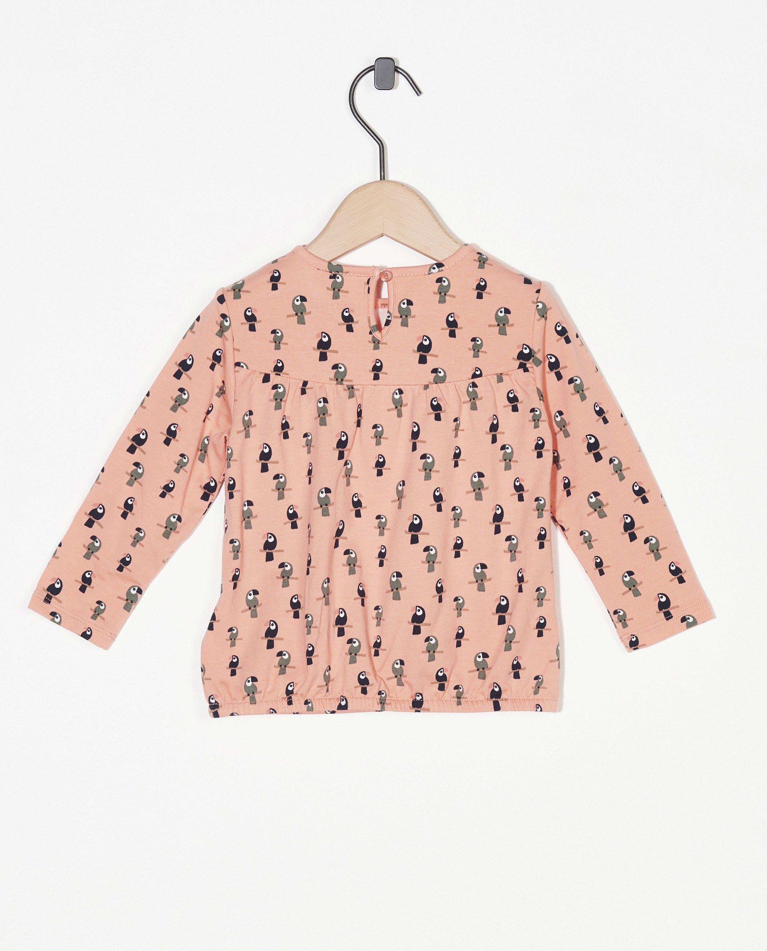 T-shirts - 